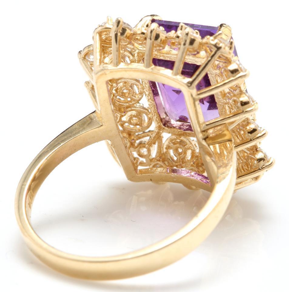 5.80 Carat Impressive Natural Amethyst and Diamond 14 Karat Solid Gold Ring In New Condition For Sale In Los Angeles, CA