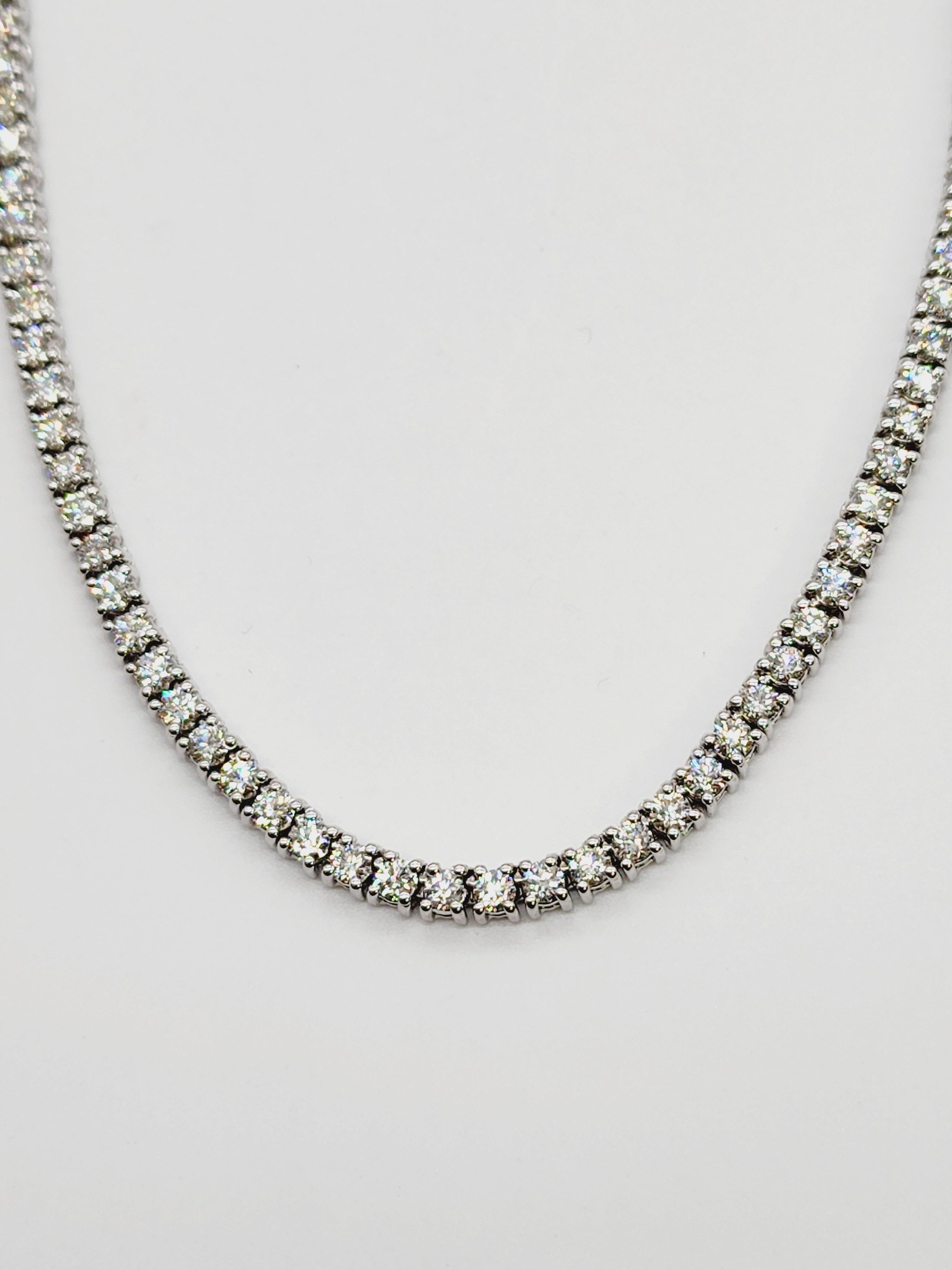 5.80 Carats Mini Diamond Tennis Necklace Chain 14 Karat White Gold 18'' In New Condition For Sale In Great Neck, NY