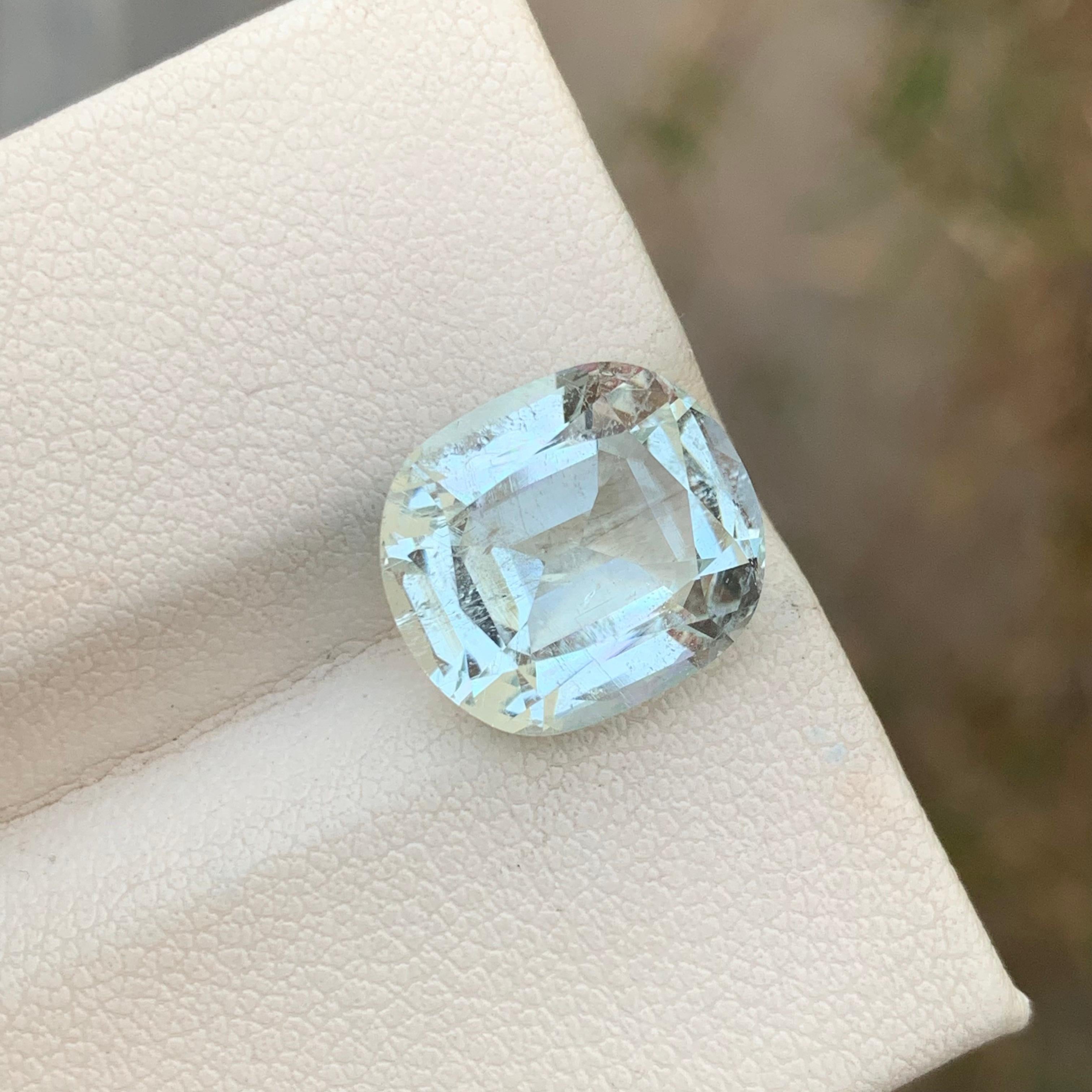 5.80 Carats Natural Loose Included Aquamarine Ring Gem For Sale 1