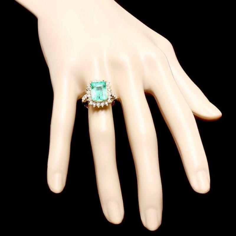 Mixed Cut 5.80ct Natural Emerald & Diamond 18k Solid Yellow Gold Ring For Sale