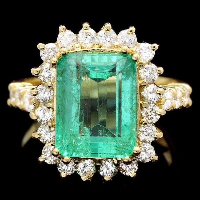5.80ct Natural Emerald & Diamond 18k Solid Yellow Gold Ring In New Condition For Sale In Los Angeles, CA