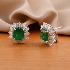 5.81Ct Emerald SI/HI Diamond Starburst Halo Stud Earrings Wedding 18k White Gold
