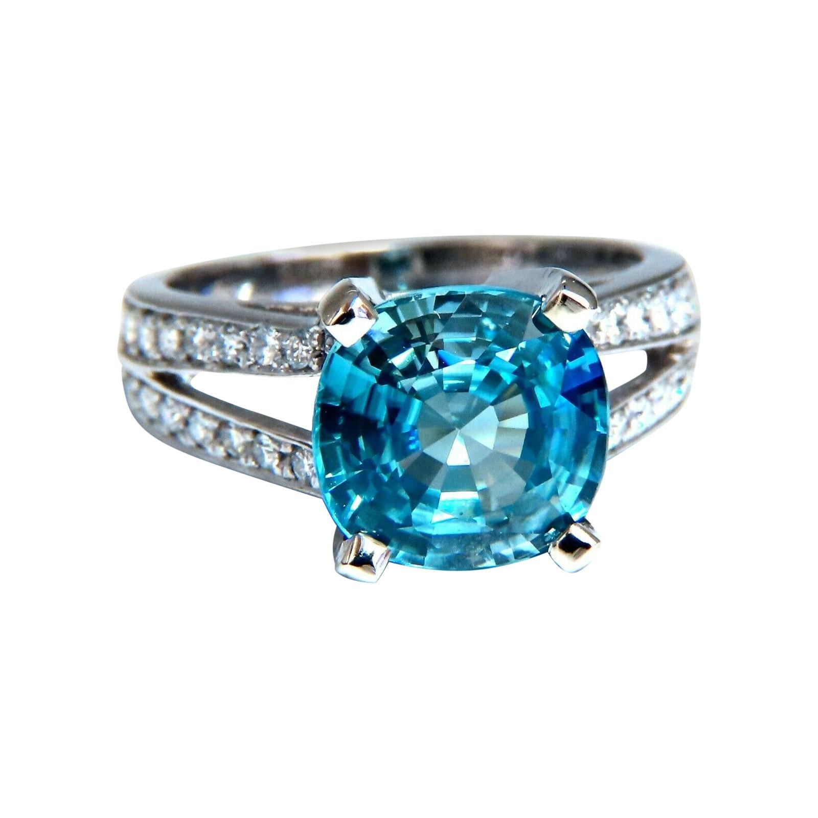 5.82 Carat Natural Indigo Blue Zircon Diamonds Ring 14 Karat