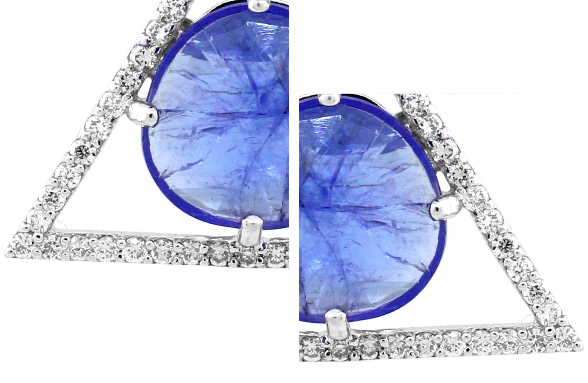 Modern 5.82 carats of Tanzanite Stud Earrings For Sale