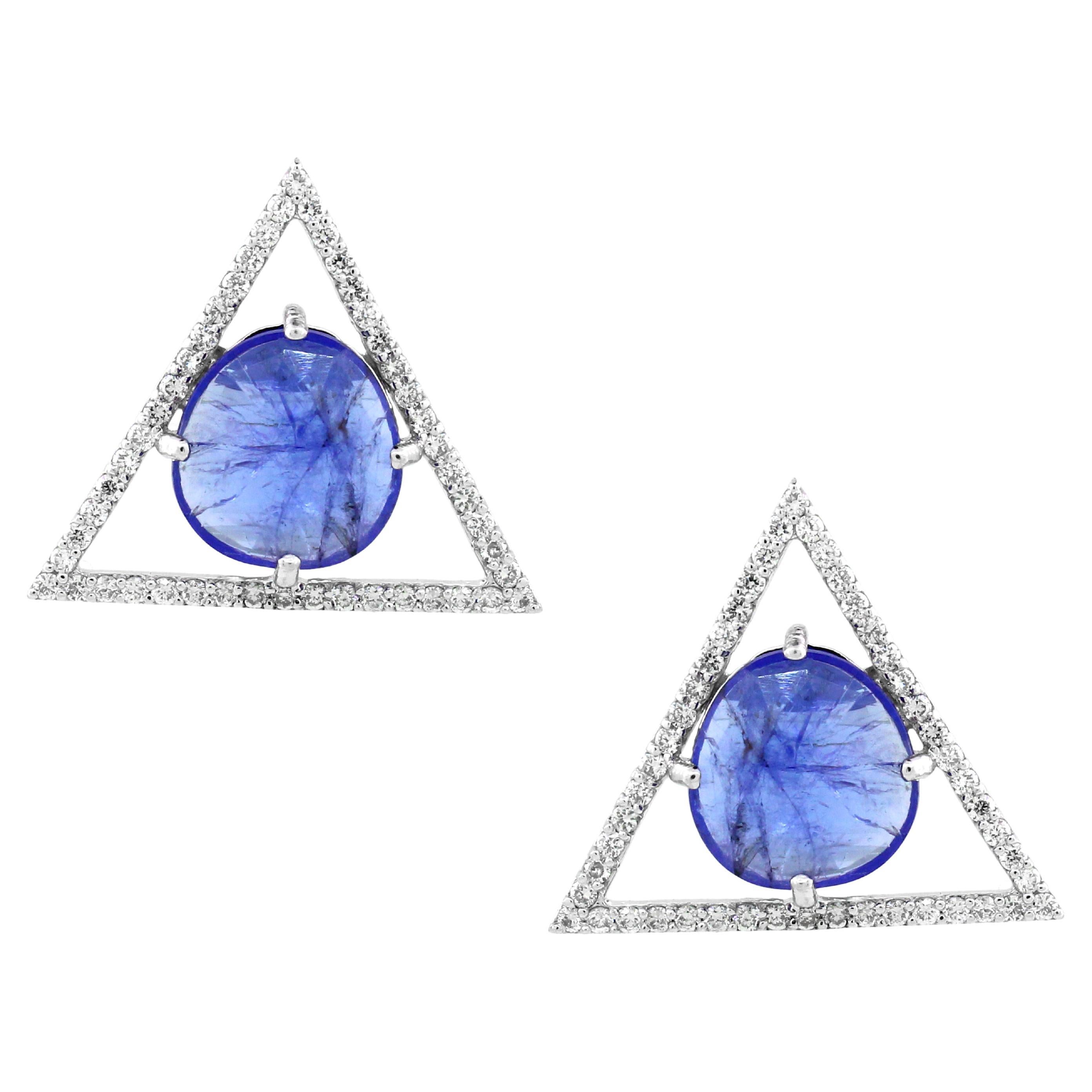5.82 carats of Tanzanite Stud Earrings For Sale