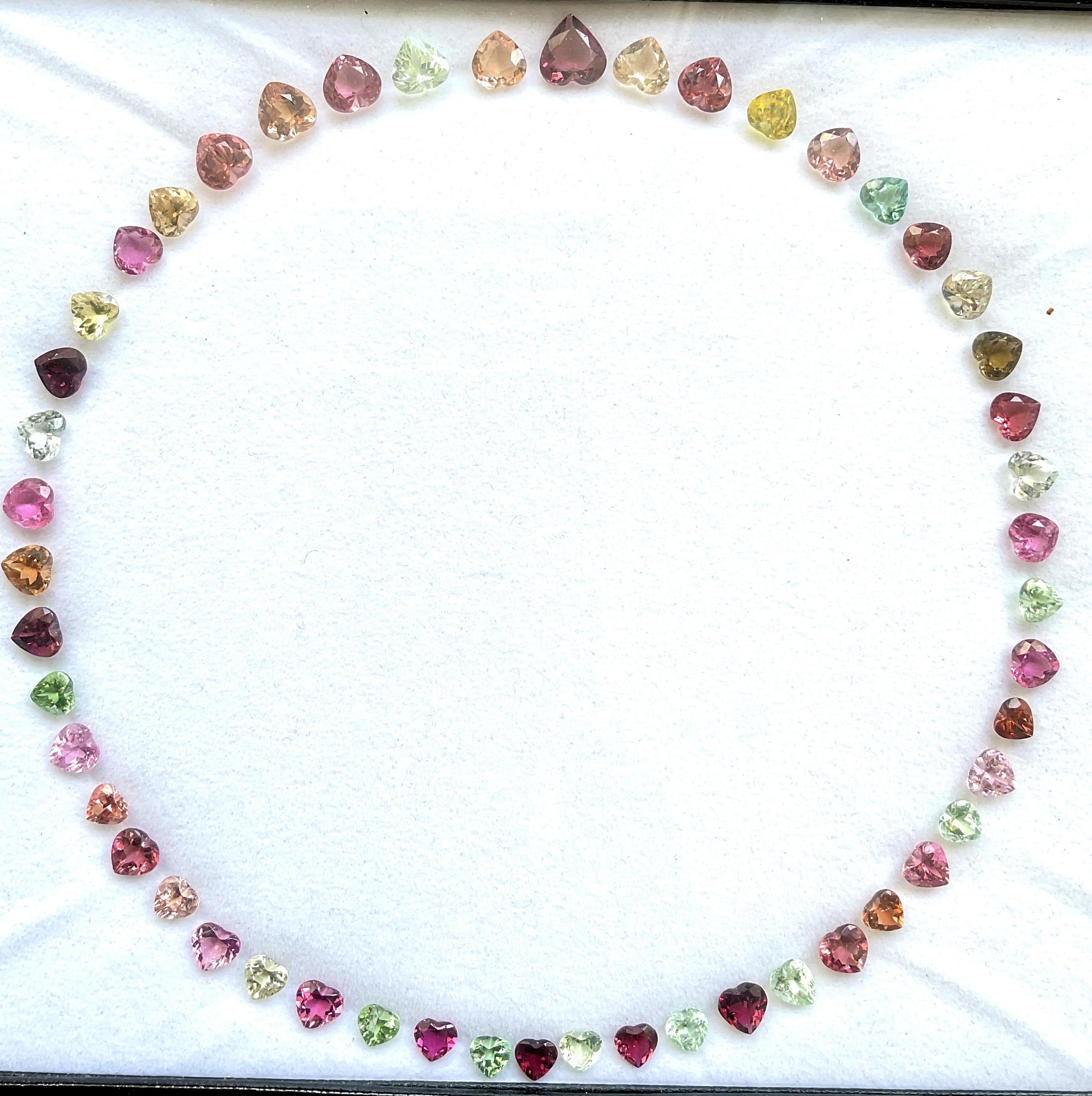 Gemstone - Tourmaline
Weight- 58.20 Carats
Shape - Heart
Pieces - 50