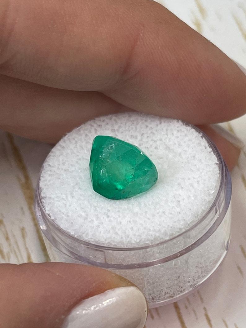 5.83 Carat 11x11 Green Colombian Emerald - Cushion Cut Genuine May Birthstone For Sale 1