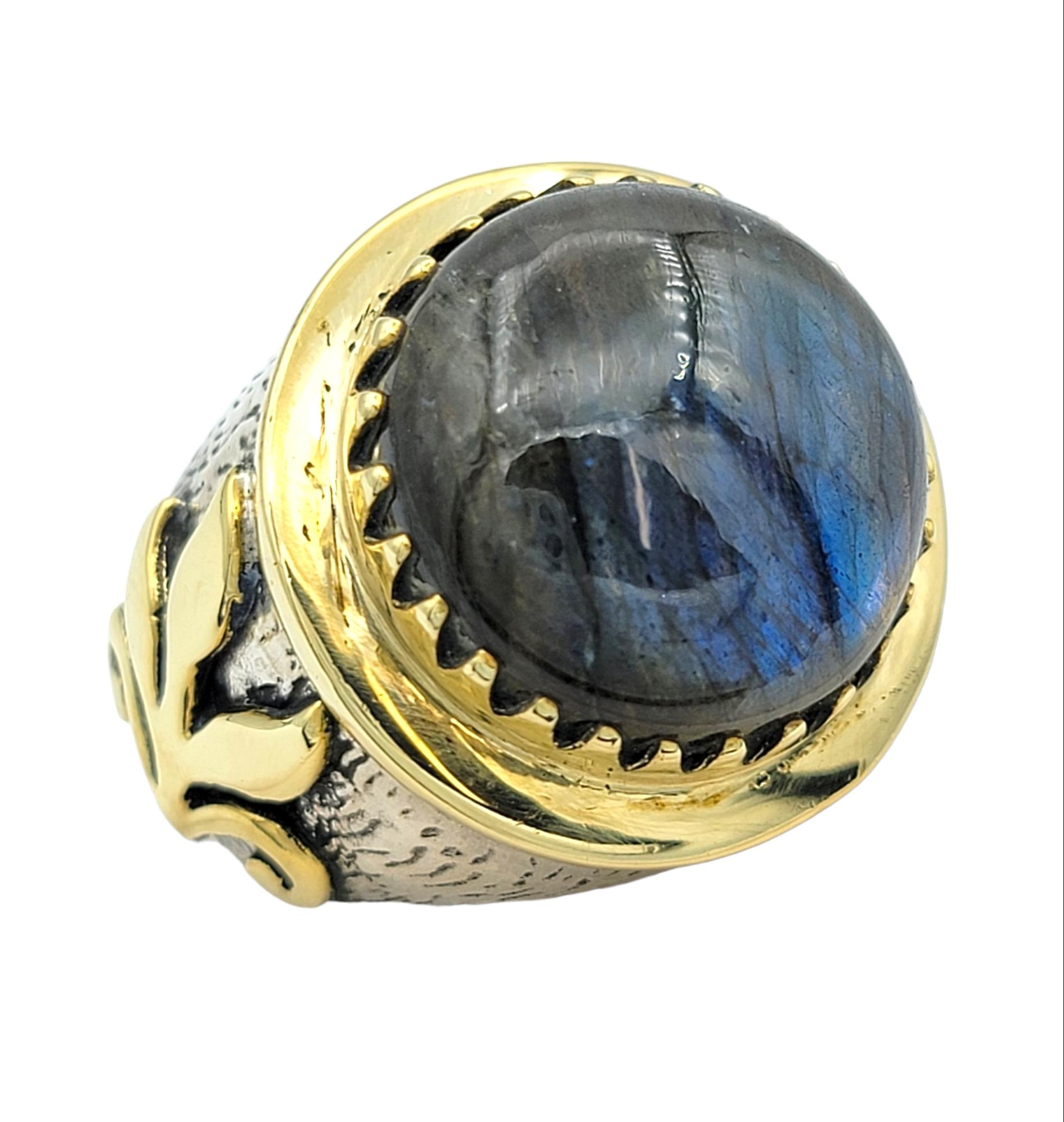 5.84 Carat Round Blue Labradorite Cabochon Cocktail Ring in Silver and Gold In Fair Condition For Sale In Scottsdale, AZ