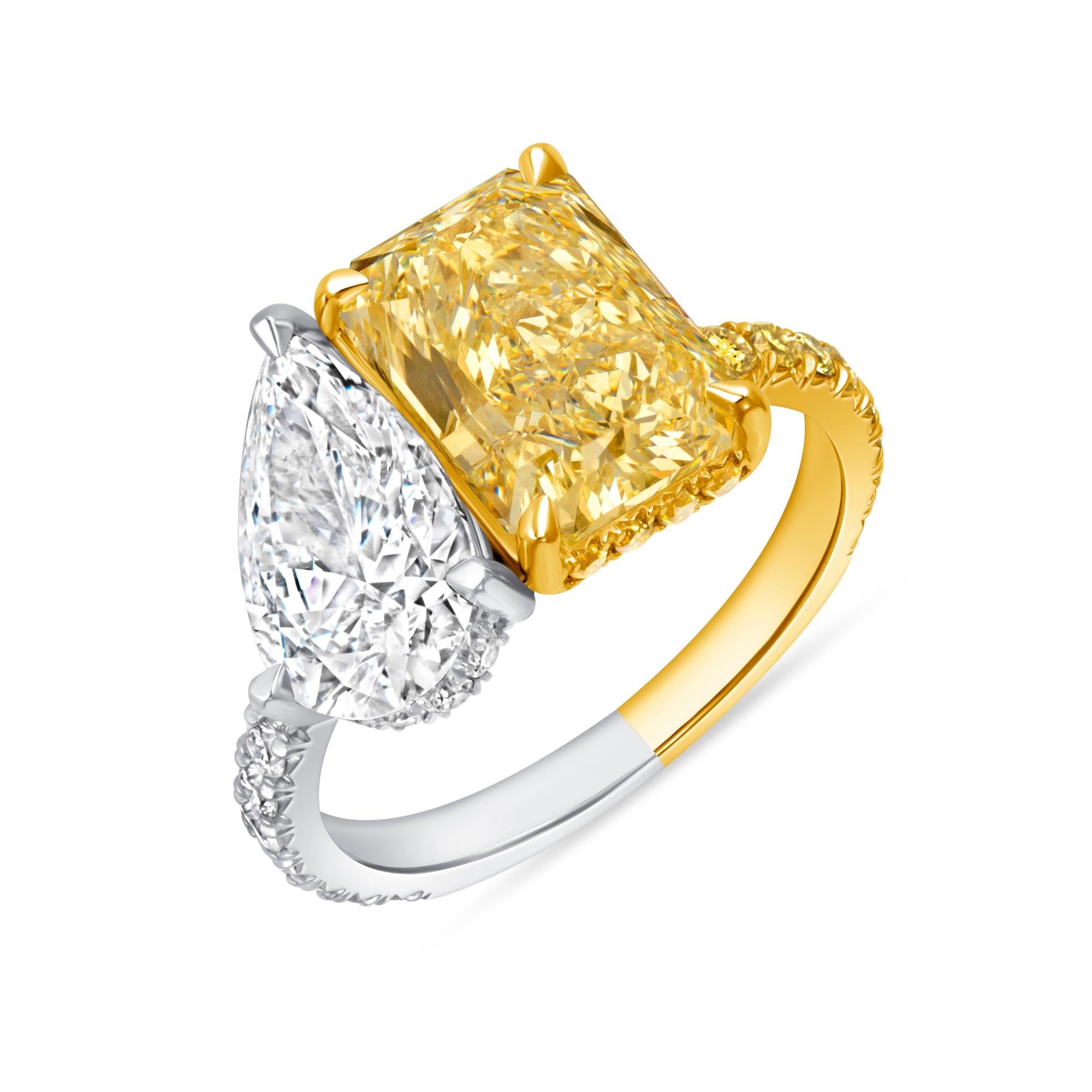 5.84CTW Toi et Moi Hidden Halo Yellow Radiant & Pear Diamond Ring in 18KY & Plat In New Condition For Sale In San Francisco, CA