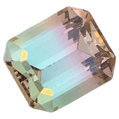 Belle tourmaline naturelle non sertie de 5,85 carats en forme d'émeraude bicolore pour bague