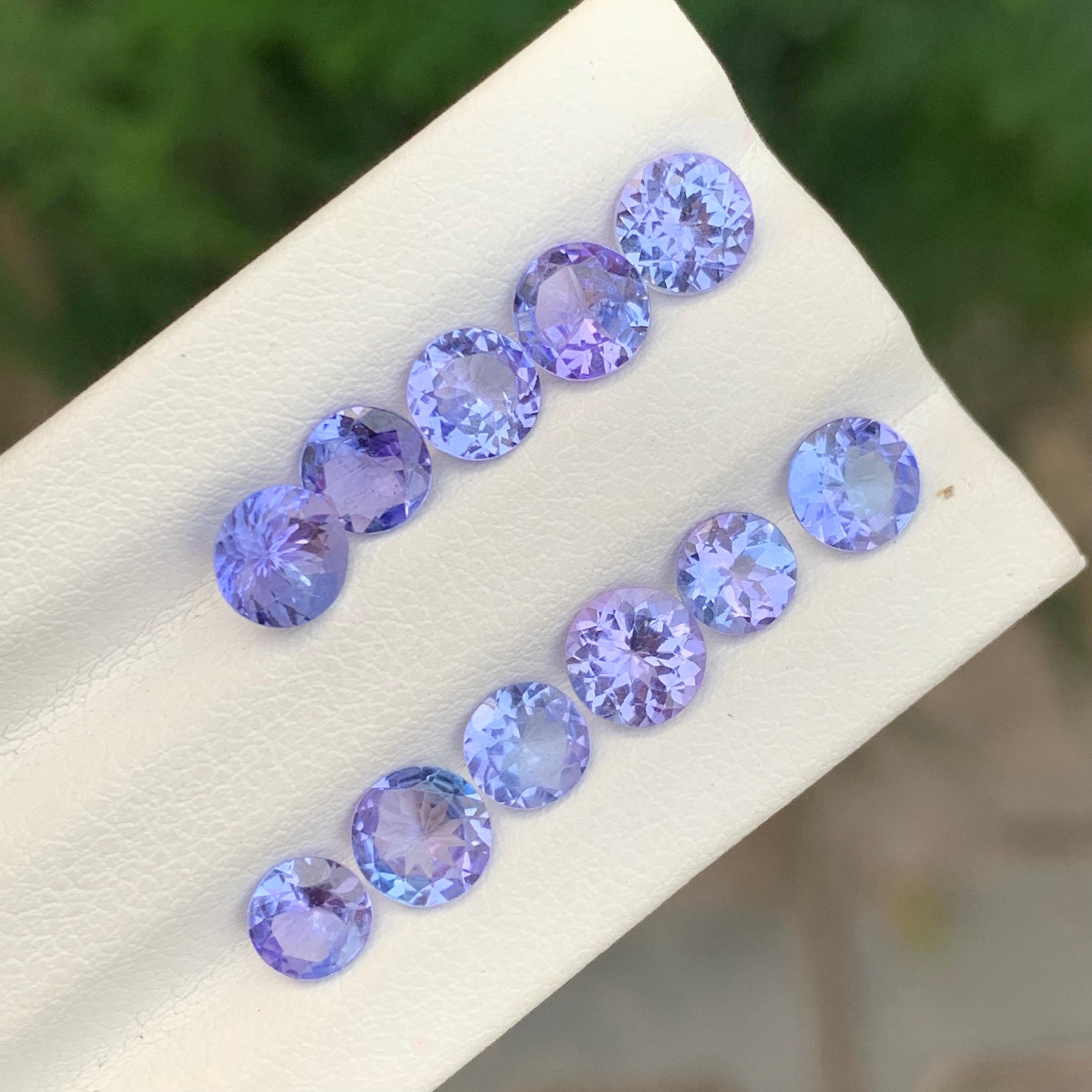 Arts and Crafts 5.85 Carat Natural Loose Tanzanite Lot For Jewellery Making For Sale