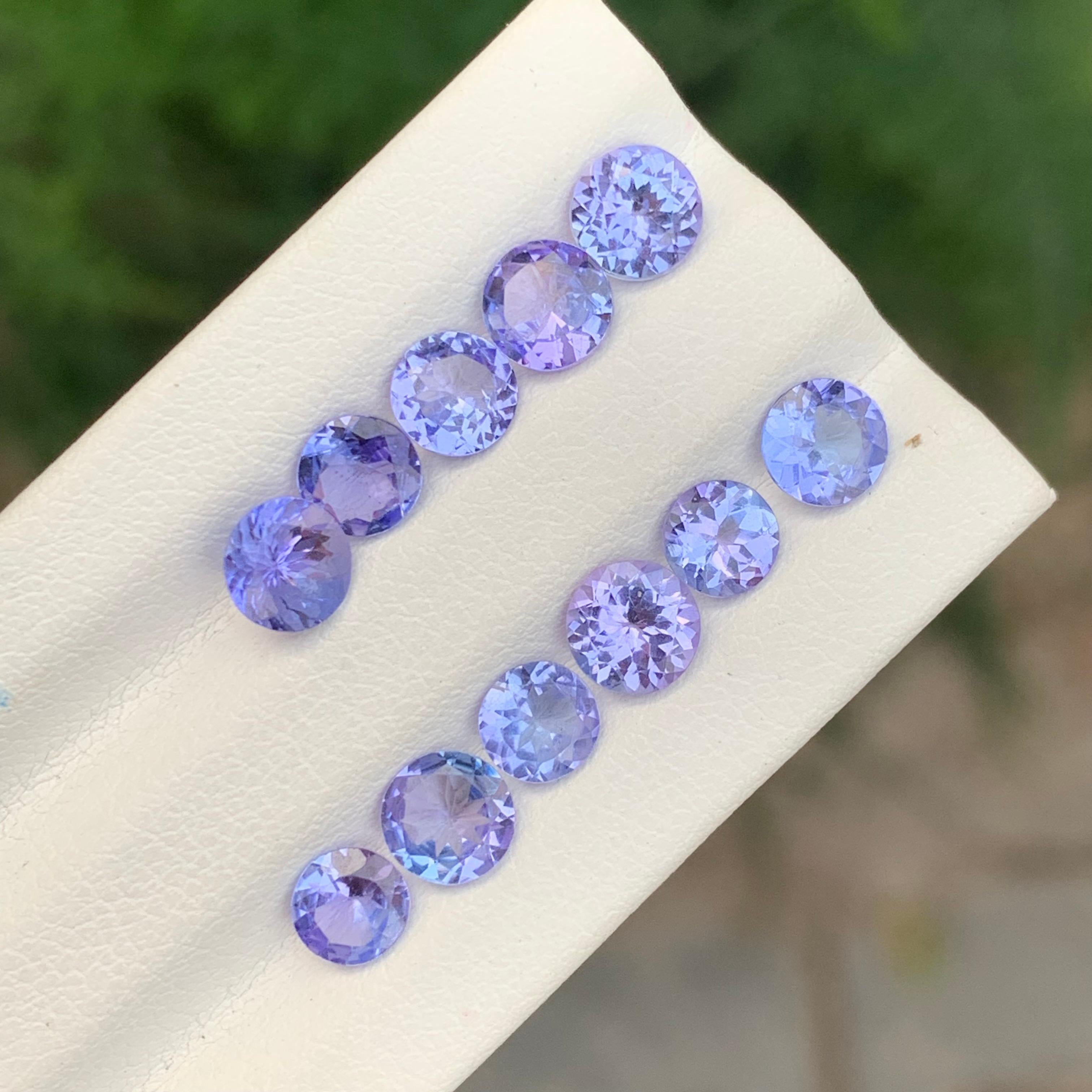 Round Cut 5.85 Carat Natural Loose Tanzanite Lot For Jewellery Making For Sale