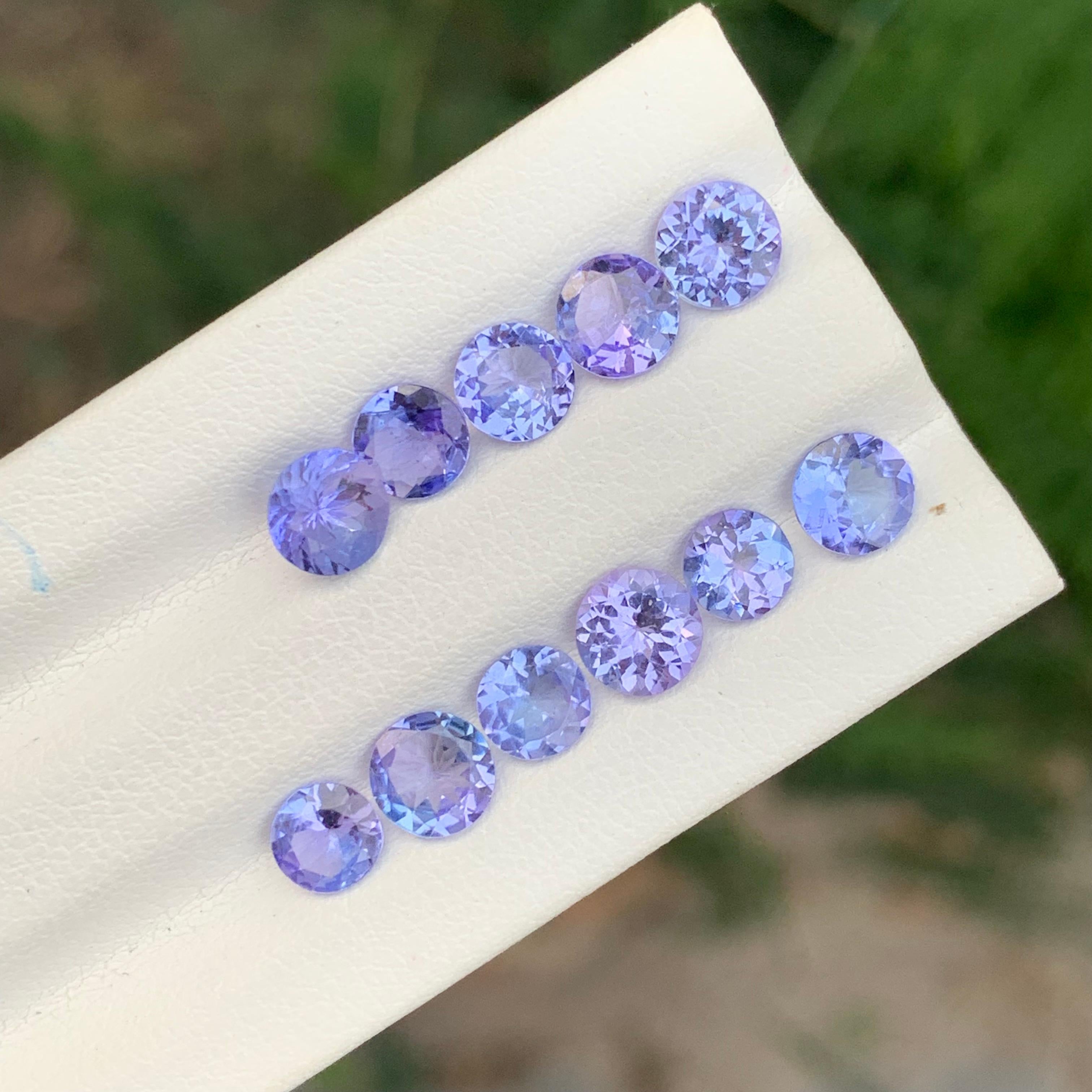5.85 Carat Natural Loose Tanzanite Lot For Jewellery Making For Sale 3
