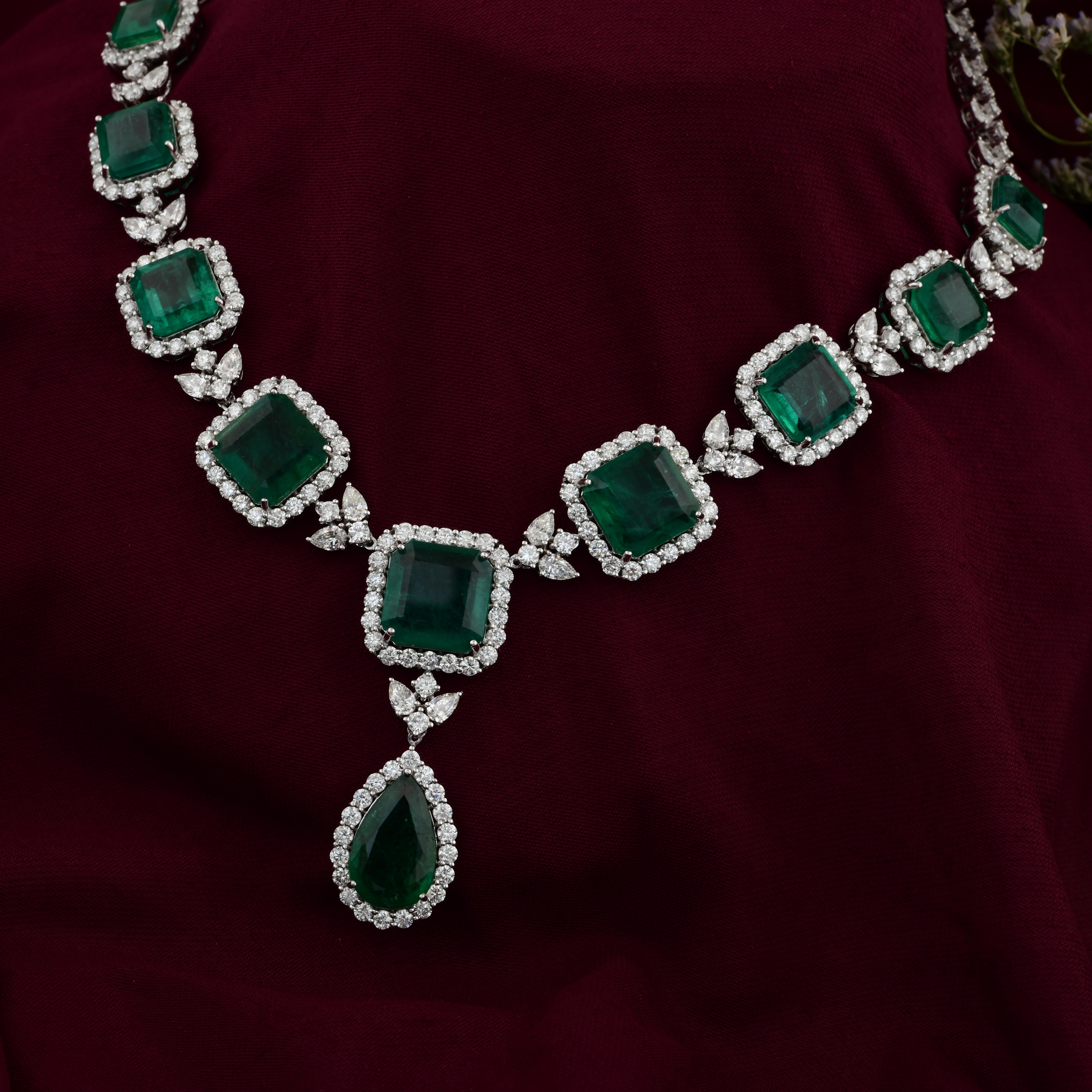 Modern 58.5 Carat Zambian Emerald 20.33 Carat SI/H Diamond Necklace 14 Karat White Gold For Sale
