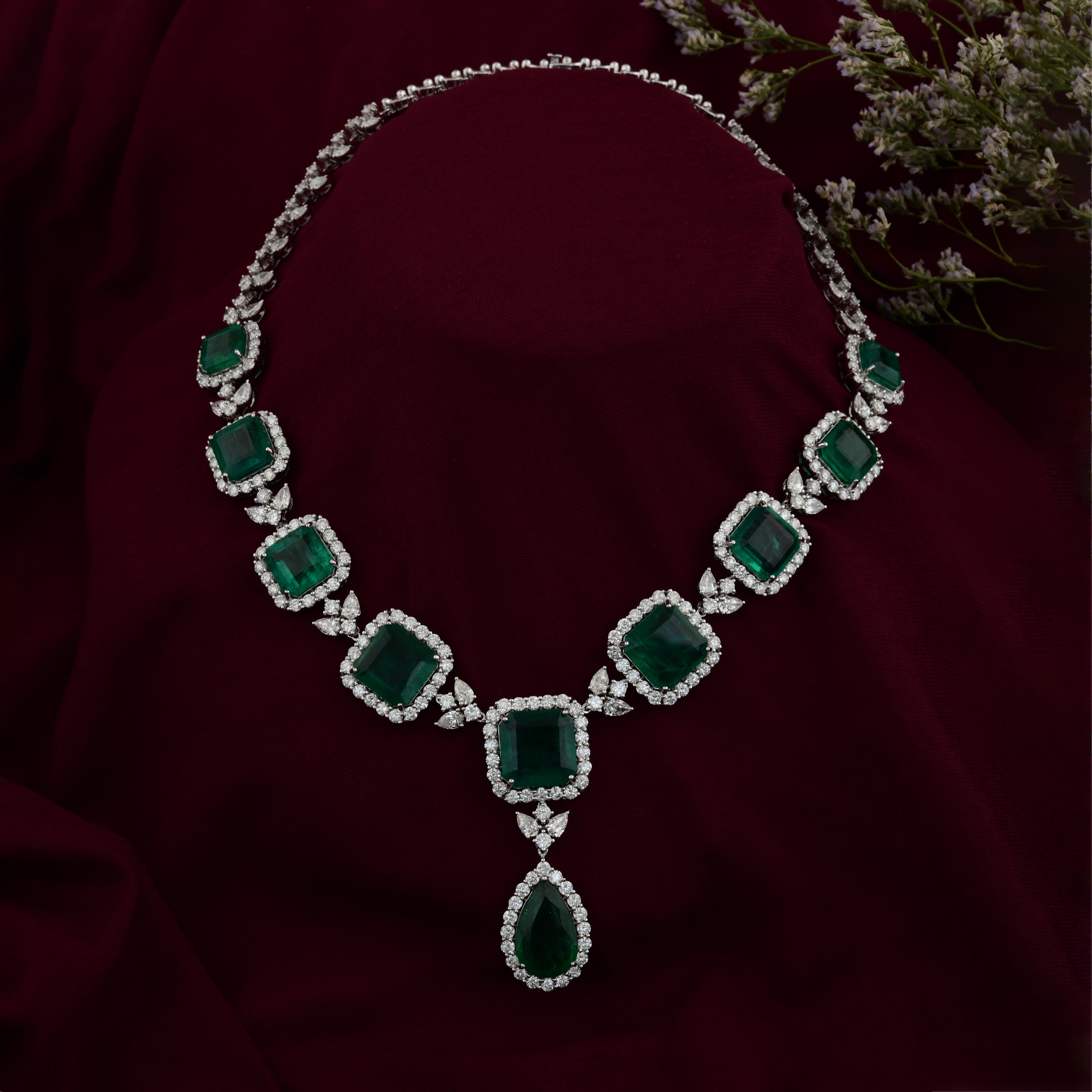 Octagon Cut 58.5 Carat Zambian Emerald 20.33 Carat SI/H Diamond Necklace 18 Karat White Gold For Sale