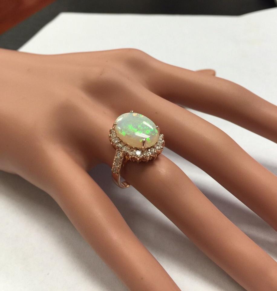 5.85 Ct Natural Impressive Australian Opal and Diamond 14 Karat Solid Gold Ring For Sale 5