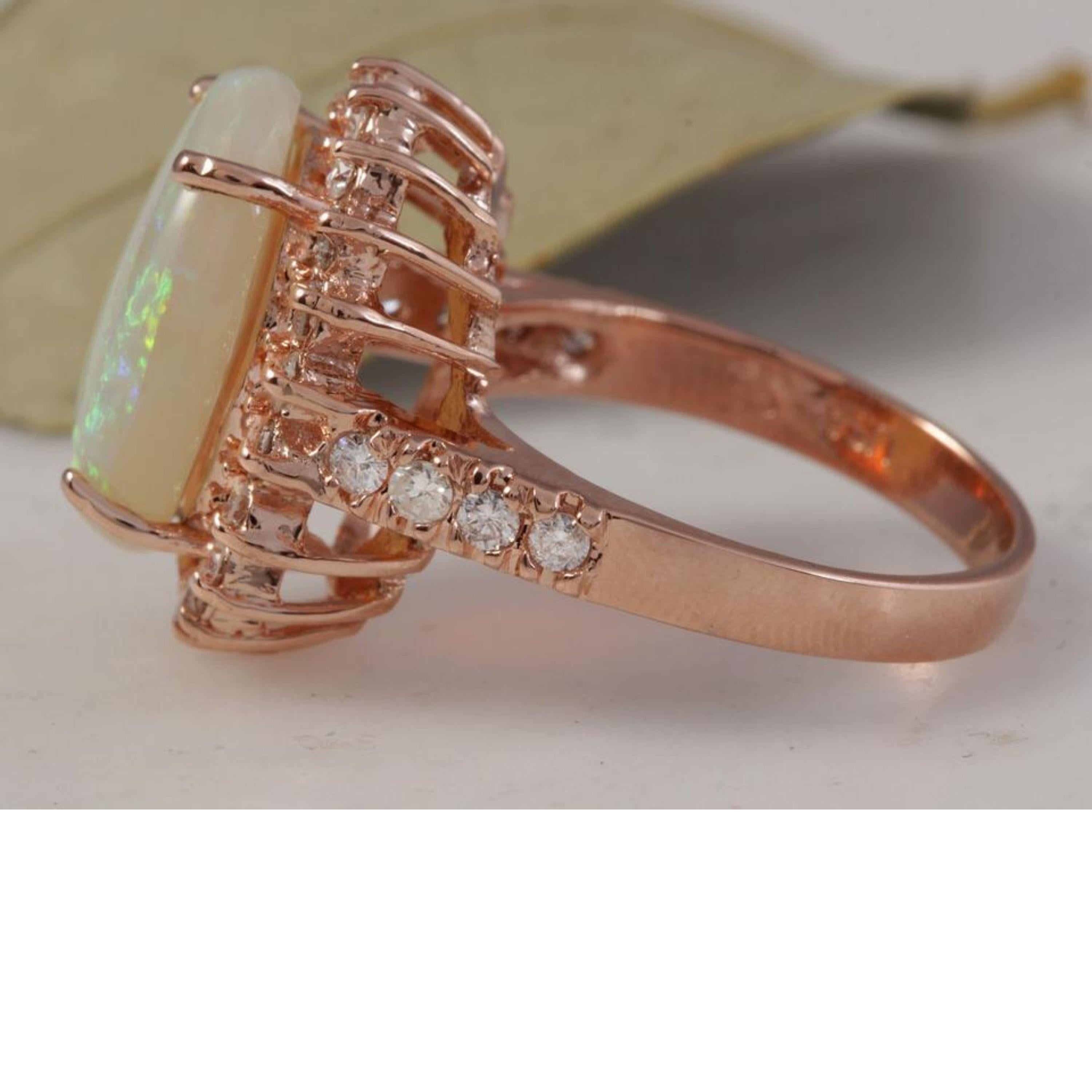 Mixed Cut 5.85 Ct Natural Impressive Australian Opal and Diamond 14 Karat Solid Gold Ring For Sale