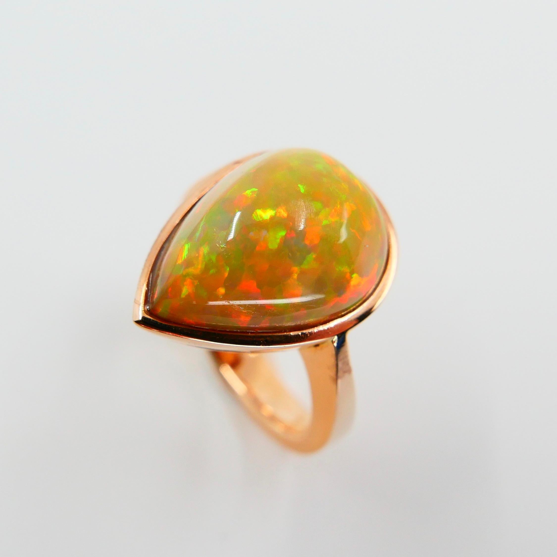 5.85 Carat Opal Ring Set in 18 Karat Gold Colorful Red, Green, Orange and Yellow In New Condition In Hong Kong, HK