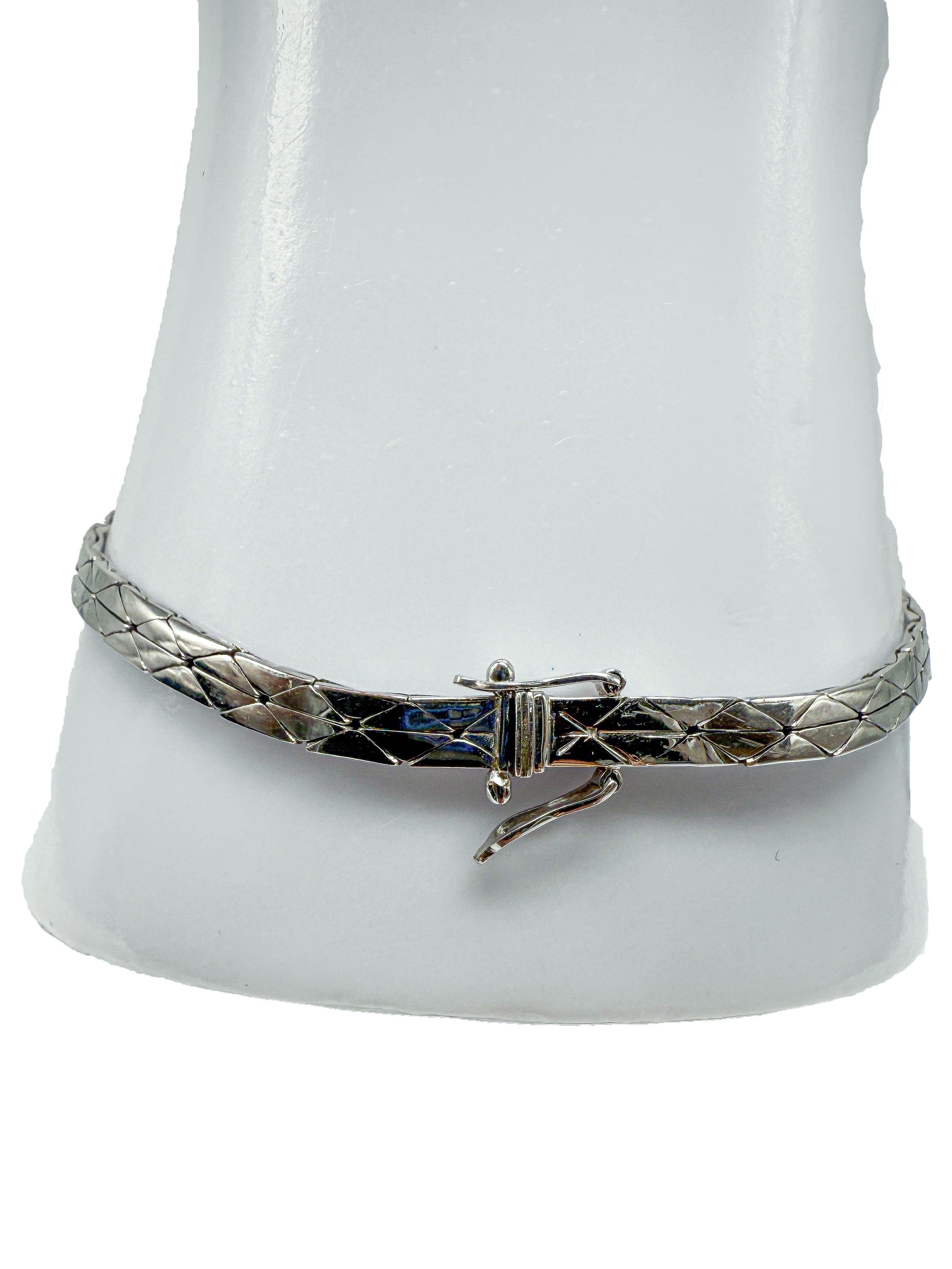 585 white gold; bracelet with diamonds In Good Condition For Sale In Berlin, DE