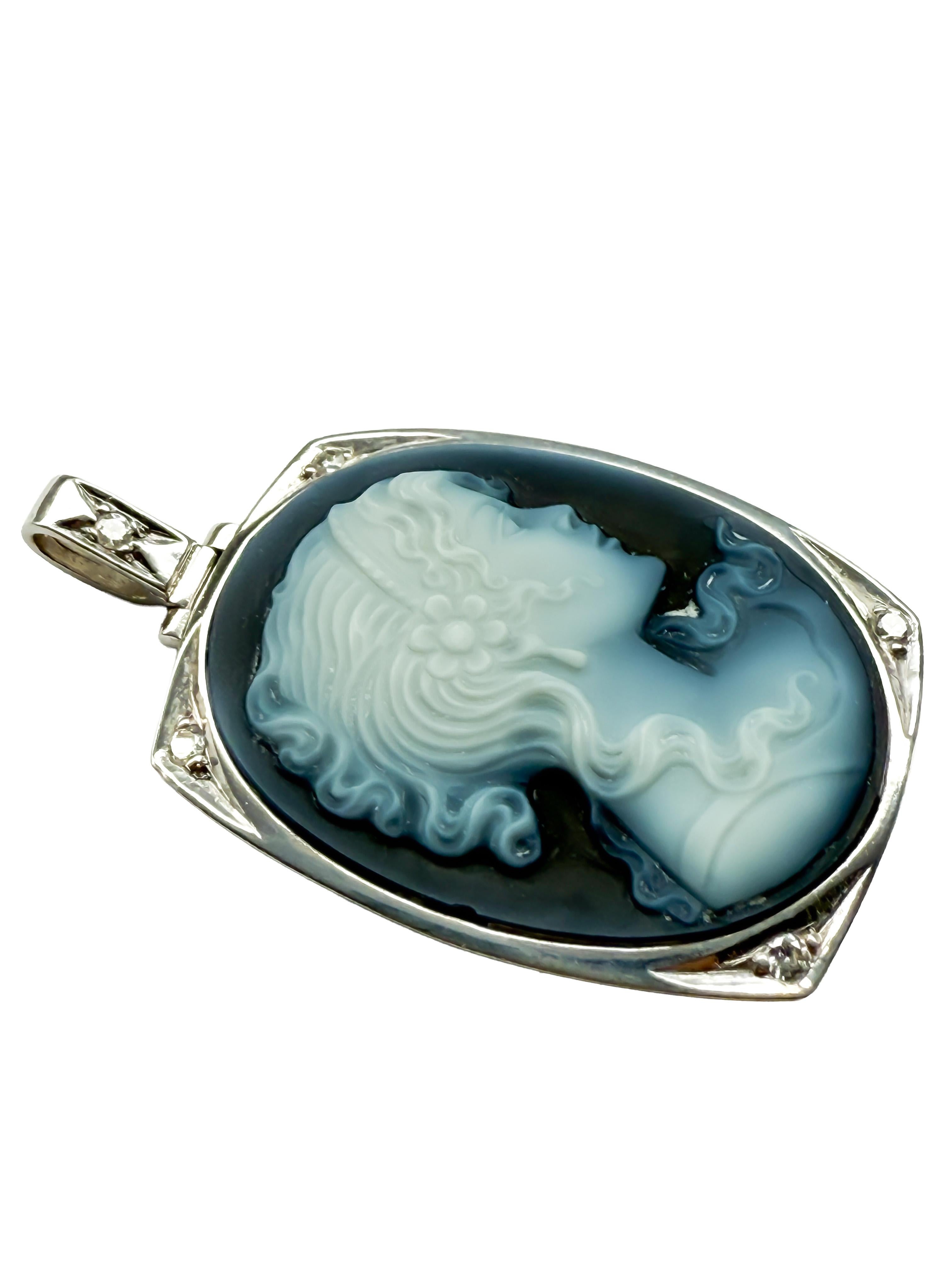 Ciondolo cammeo in oro bianco 585 In condizioni buone in vendita a Berlin, DE