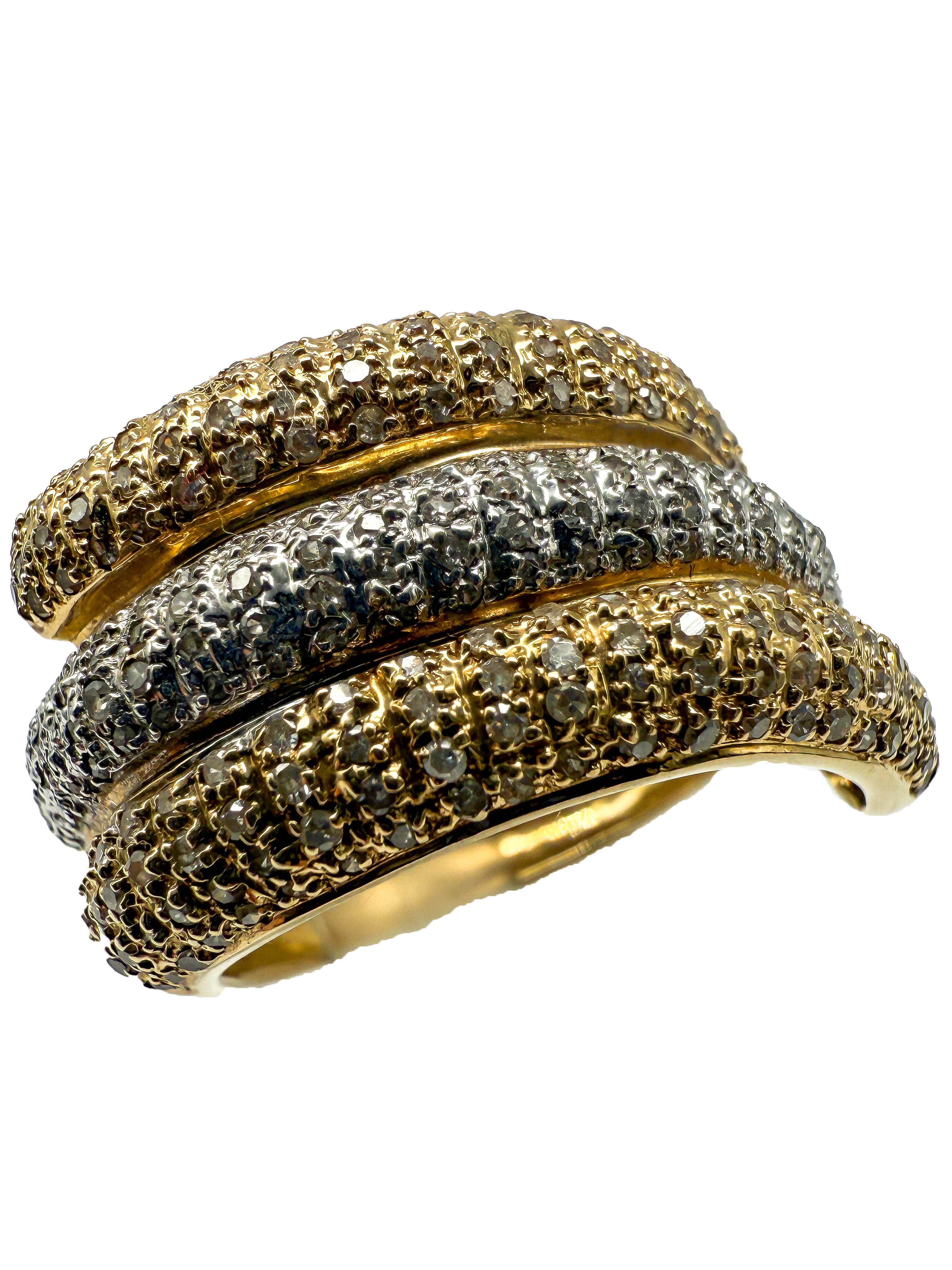 Exclusive 14K Yellow Gold Ring with Brilliant-Cut Diamond – Ring Size 59

This elegant ring, crafted from solid 14 karat yellow gold, impresses with its remarkable width of 14 mm and the timeless brilliance of a natural brilliant-cut diamond.
