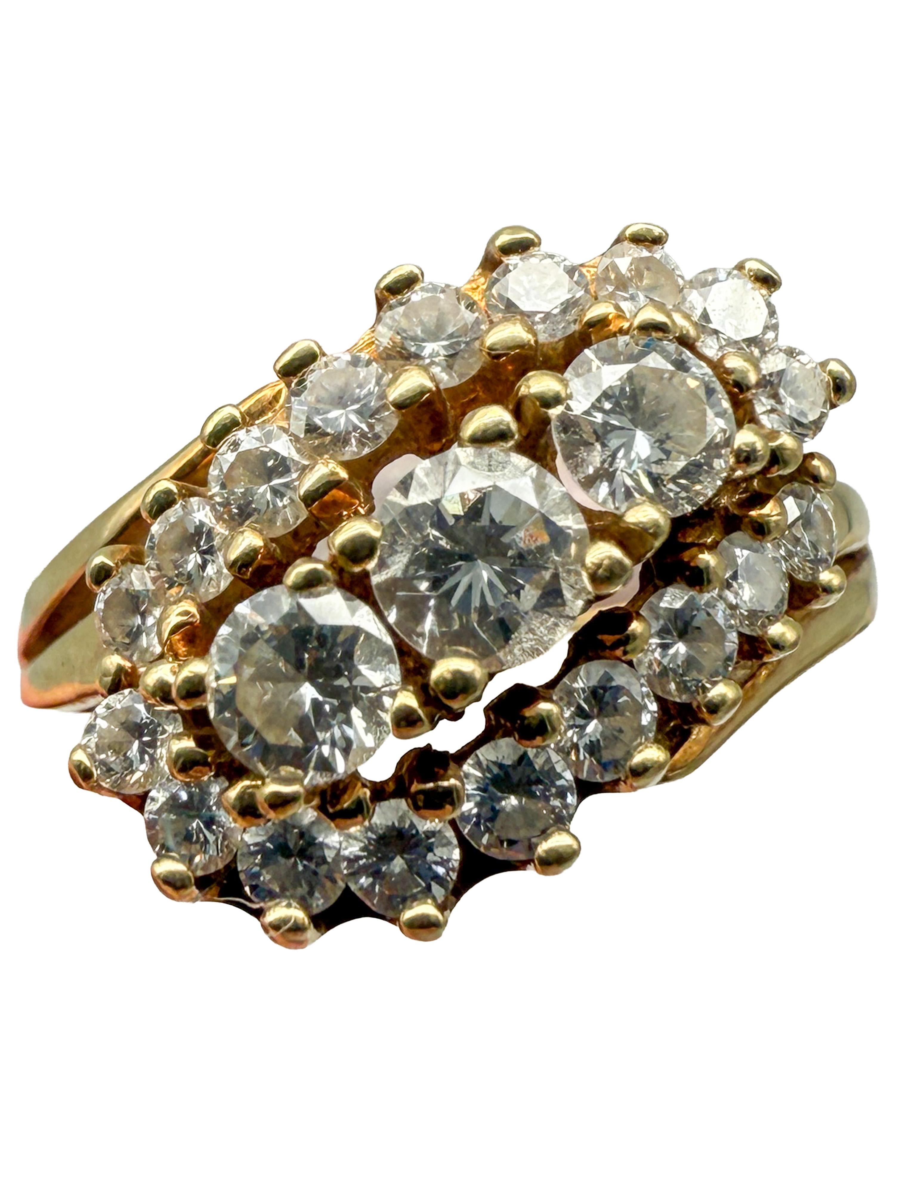 585 anello in oro giallo con diamanti in vendita 2