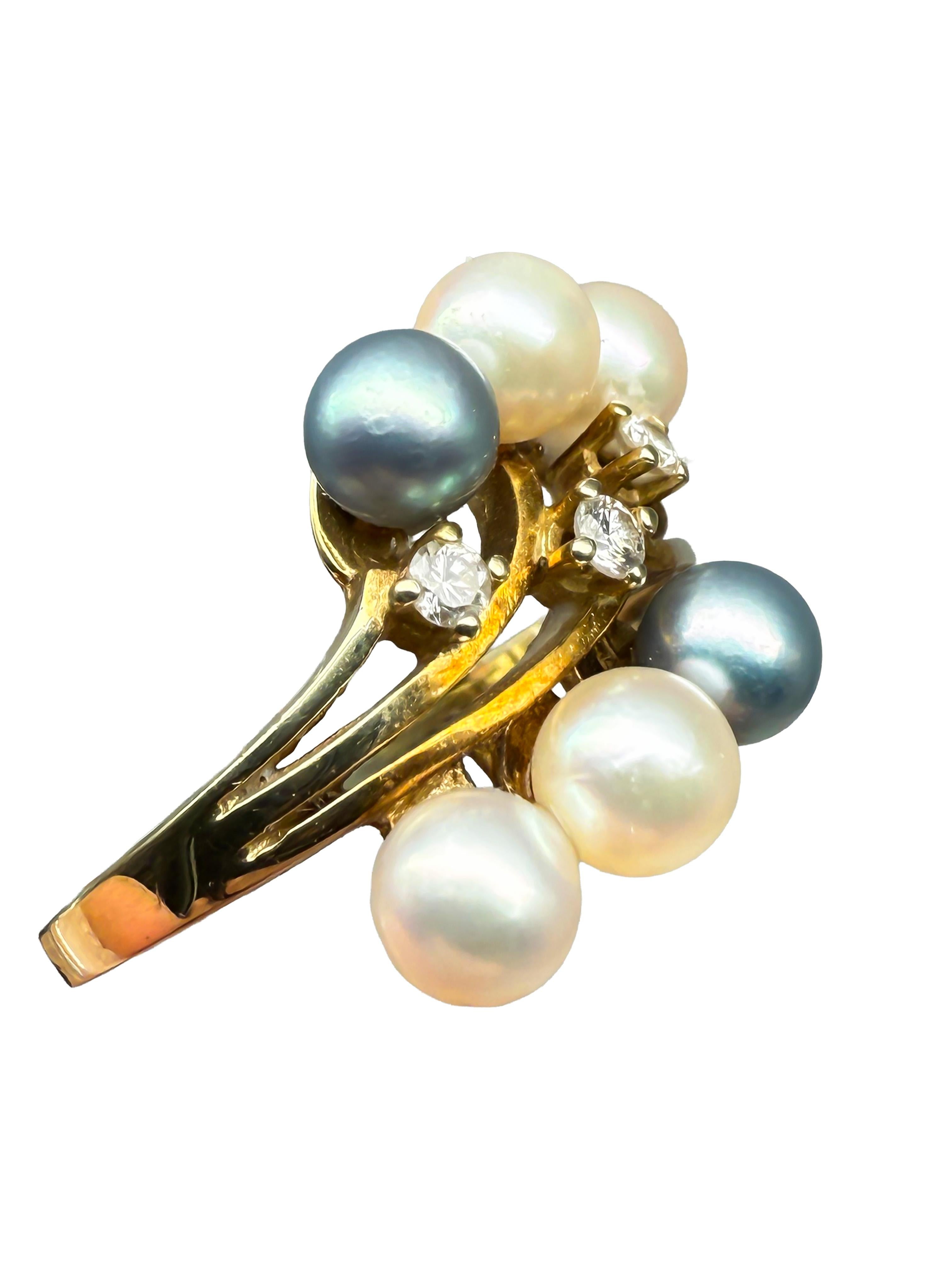 Moderne 585 Bague en or jaune avec perles et diamants en vente