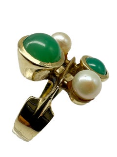 585 Bague en or jaune avec perles et jade