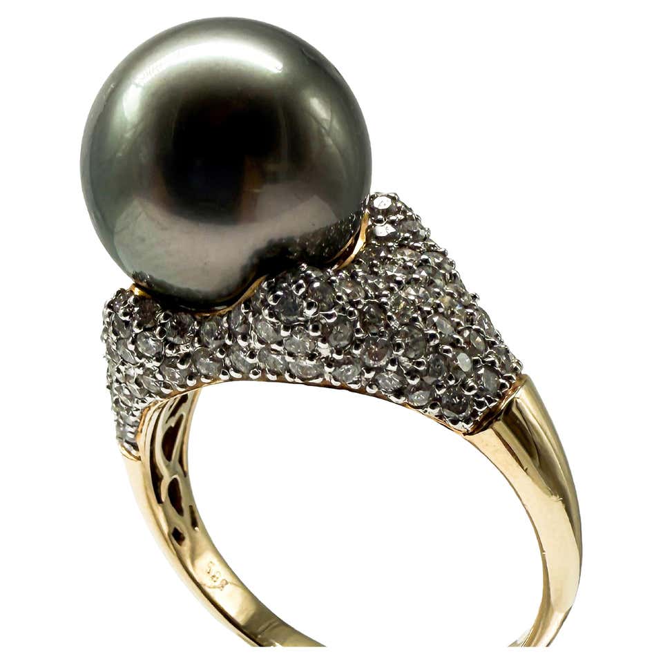 18 Karat Gold and Diamonds Shell Ring with Tahitian Pearl For Sale at ...