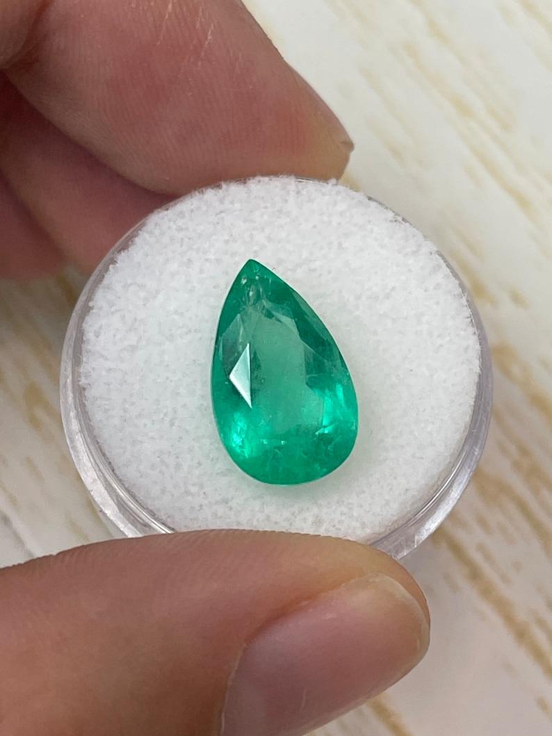Modern 5.86 Carat 15.5x9.5 Spring Green Colombian Emerald - Pear-Cut May Birthstone Gem For Sale