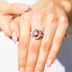 5.86 Carat Flawless Pink Tourmaline and Diamond Contemporary 18 Carat Gold Ring