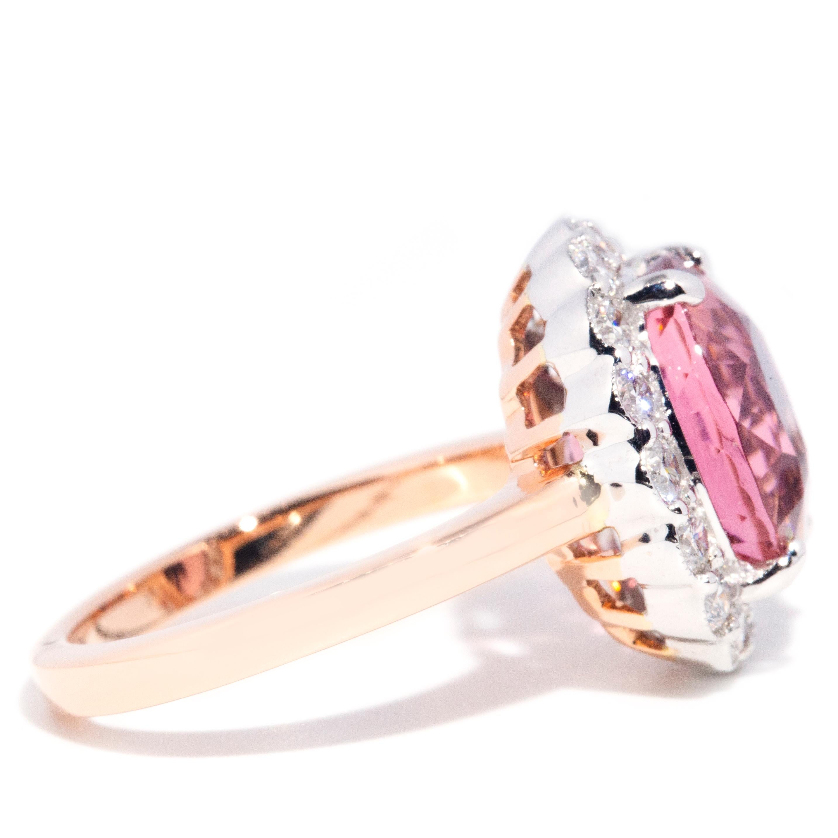 5.86 Carat Flawless Pink Tourmaline and Diamond Contemporary 18 Carat Gold Ring 4