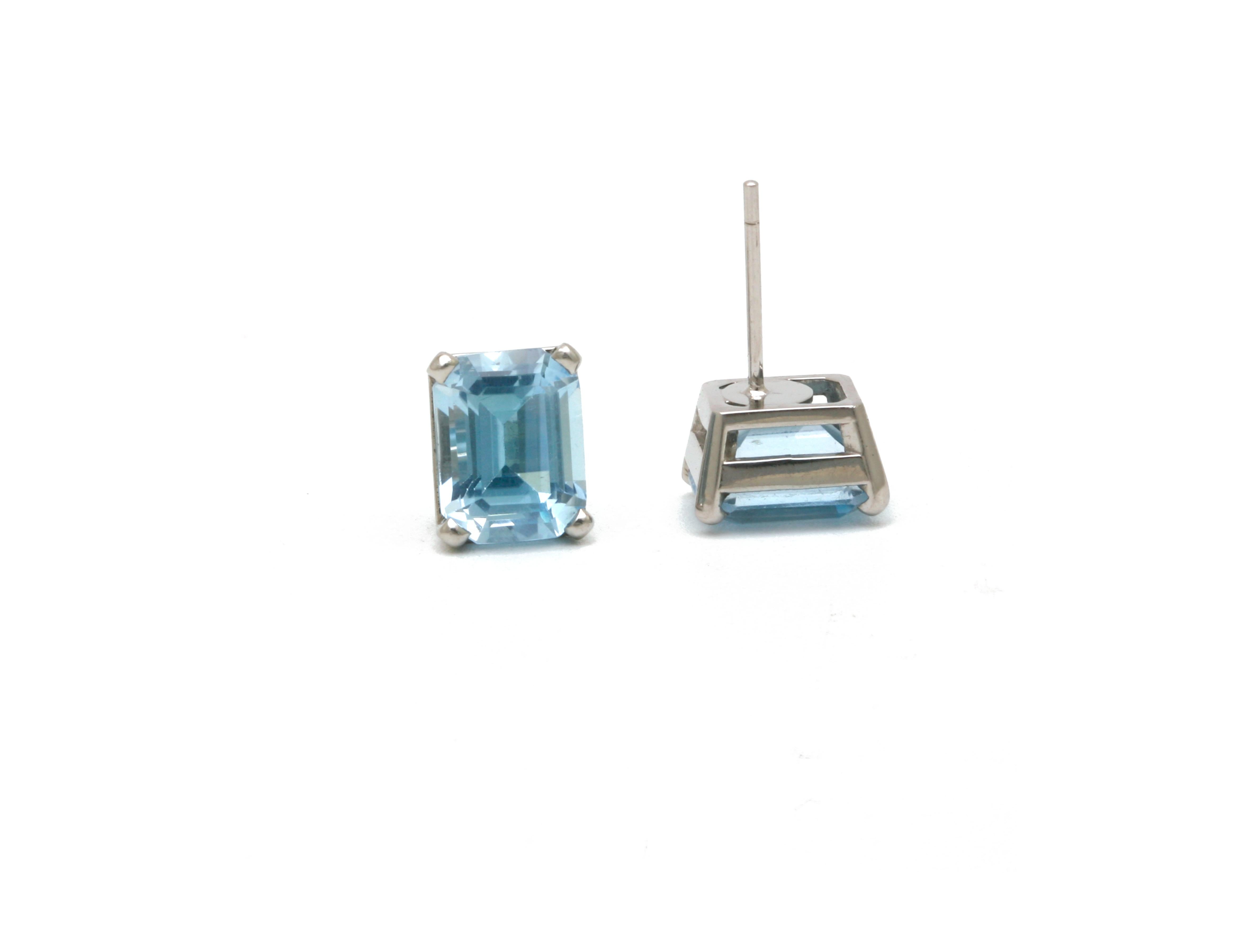 5.86 Carat Aquamarine and Platinum Studs, Diana Kim England In New Condition For Sale In Red Hook, NY