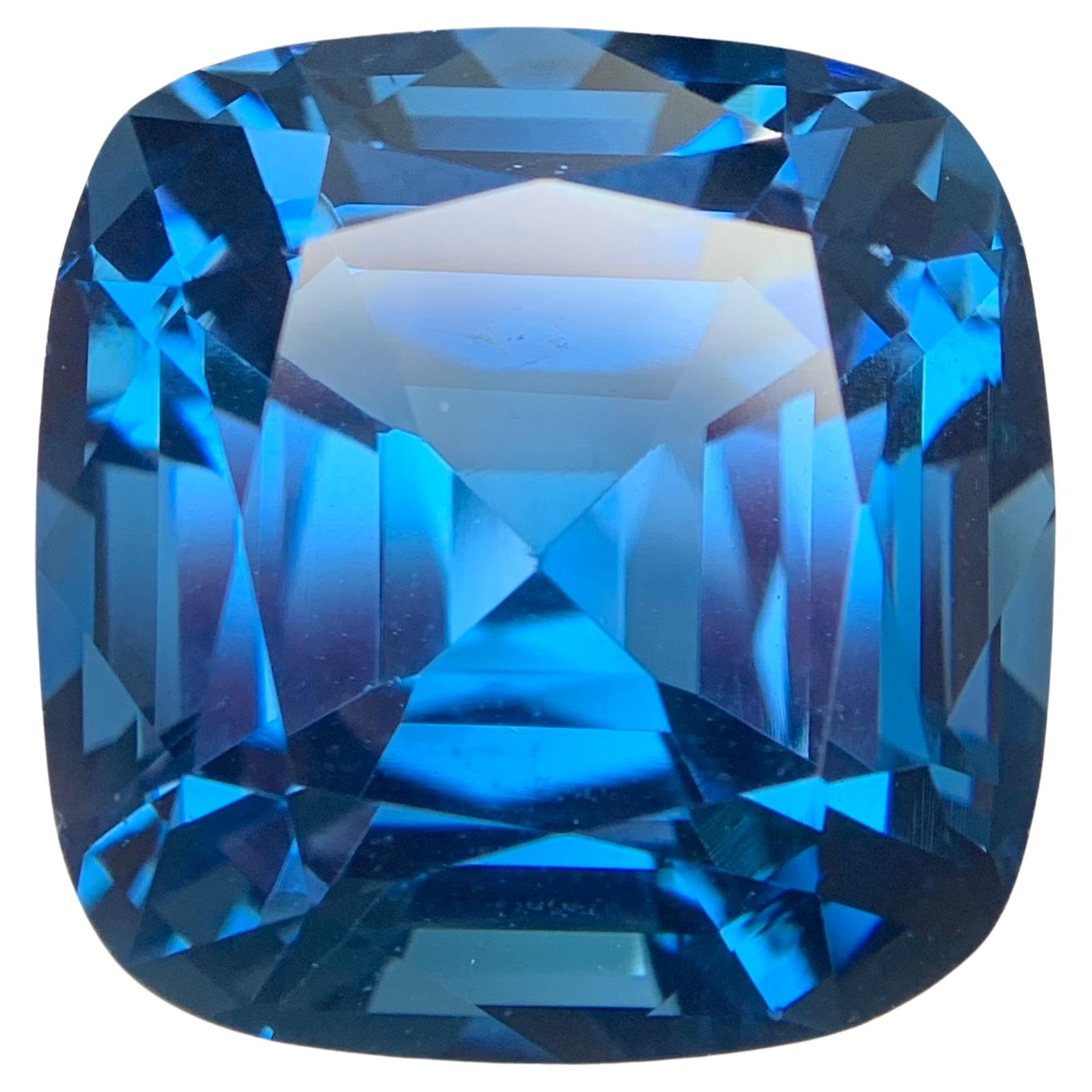 58.60 Carats Natural Loose London Blue Topaz Gemstone For Sale