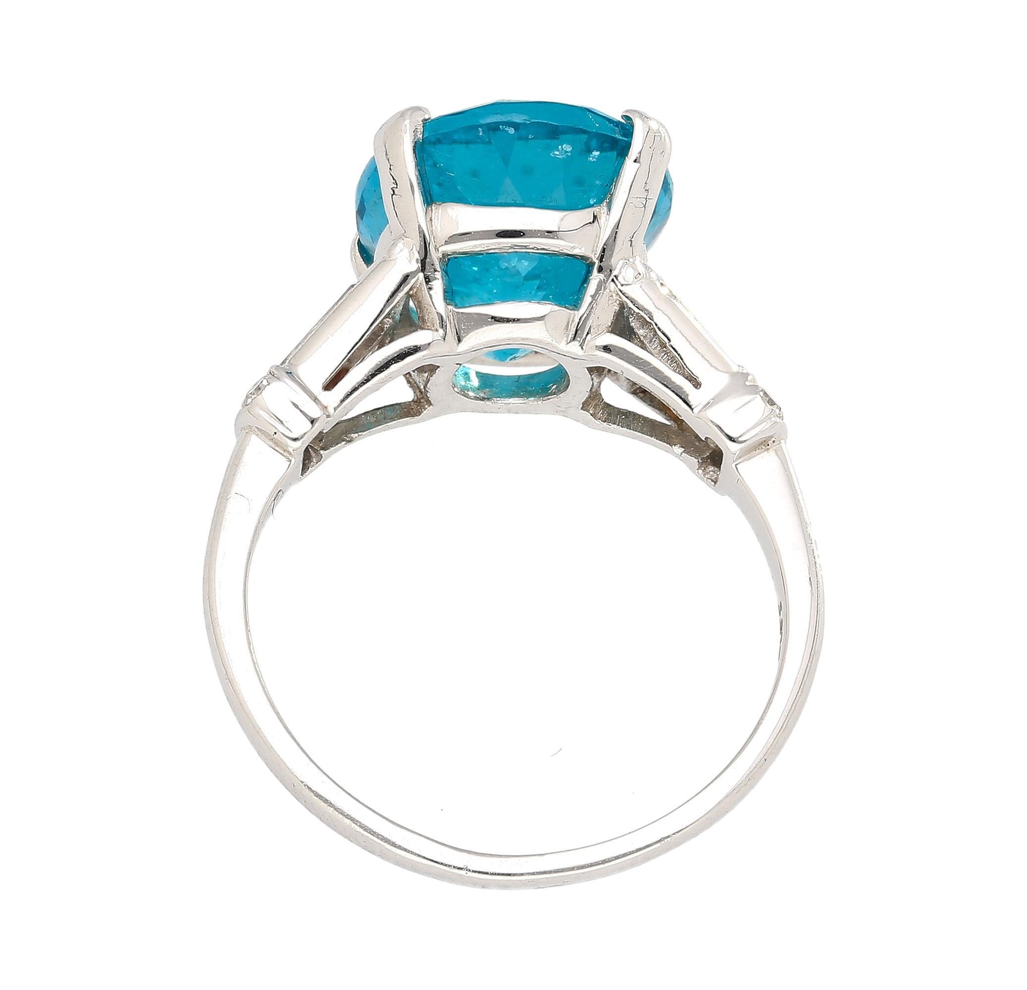 Art Deco 5.87 Carat Apatite and Diamond Platinum Cocktail Ring For Sale