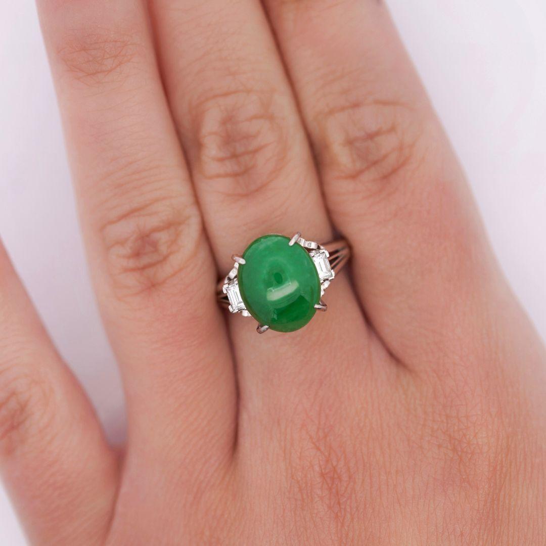 5.87 Carat Grade A Jadeite Jade and Diamond Platinum 3 Stone Ring In New Condition For Sale In Miami, FL