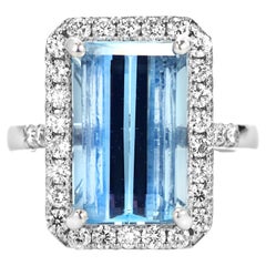 5.87 Carat Natural Santa-Maria Aquamarine and Diamond Ring Made in Platinum