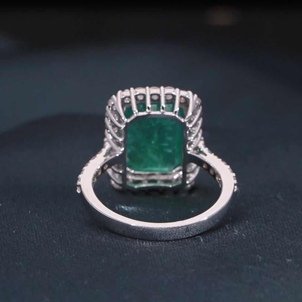 Im Angebot: 5,87TCW Sambia Smaragd Diamant Halo Verlobungsring 18k Weißgold Feine Juwelen () 3