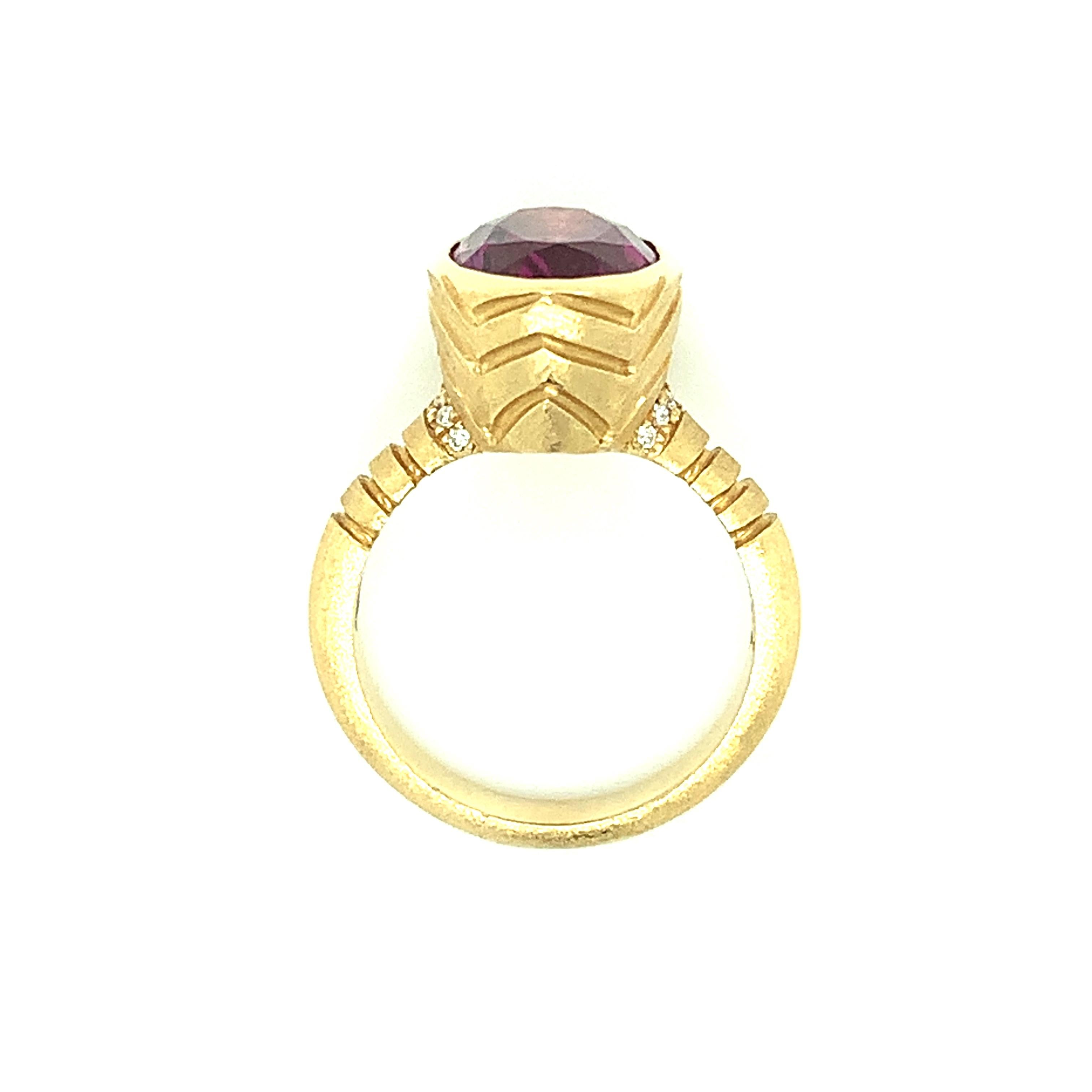 Women's or Men's 5.88 Carat Rhodolite Garnet and Diamond Ring in 18k Yellow Gold  For Sale