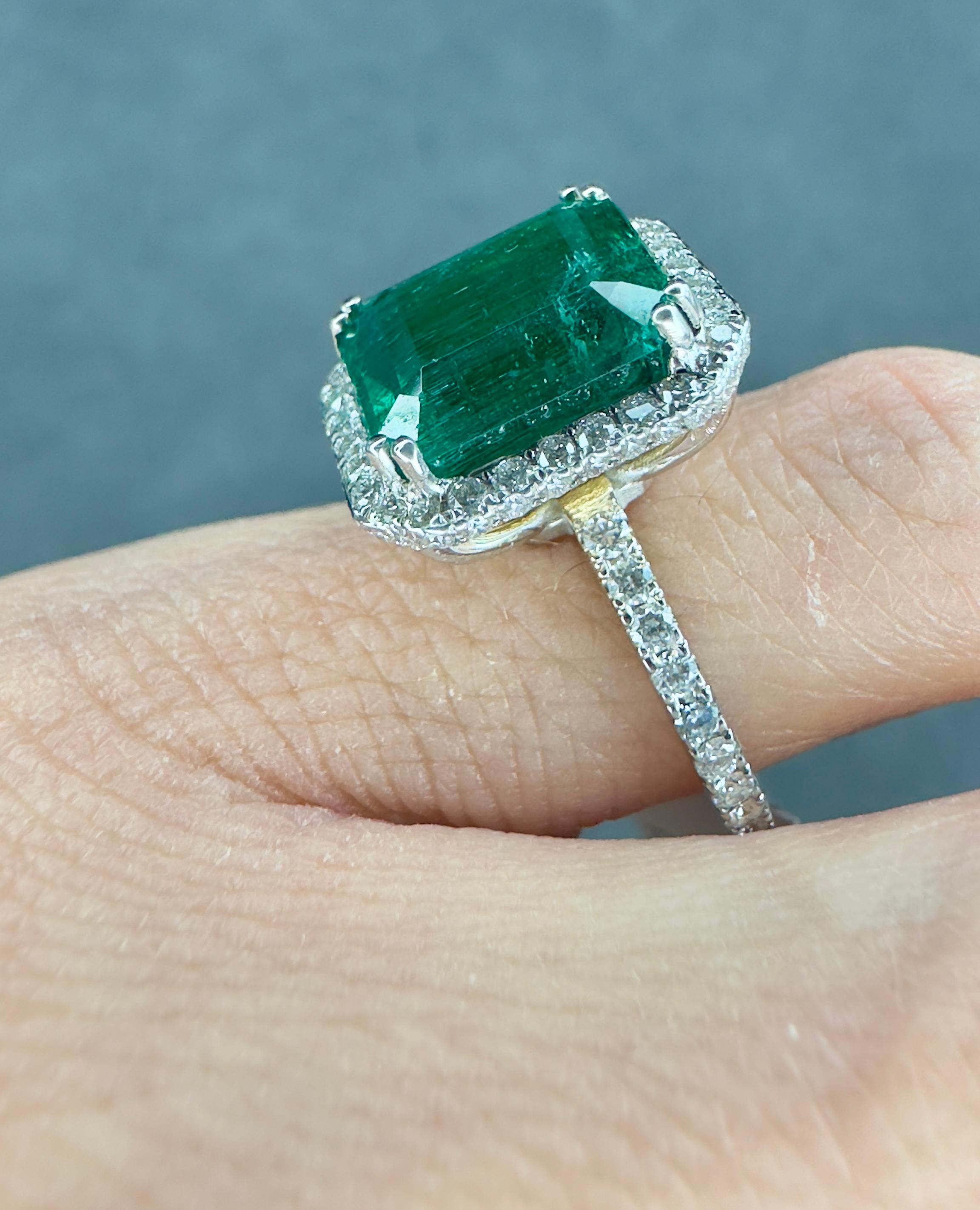 Women's GIA Certified 5.88 Carat Zambian Emerald And Diamond Ring In 18k White Gold For Sale