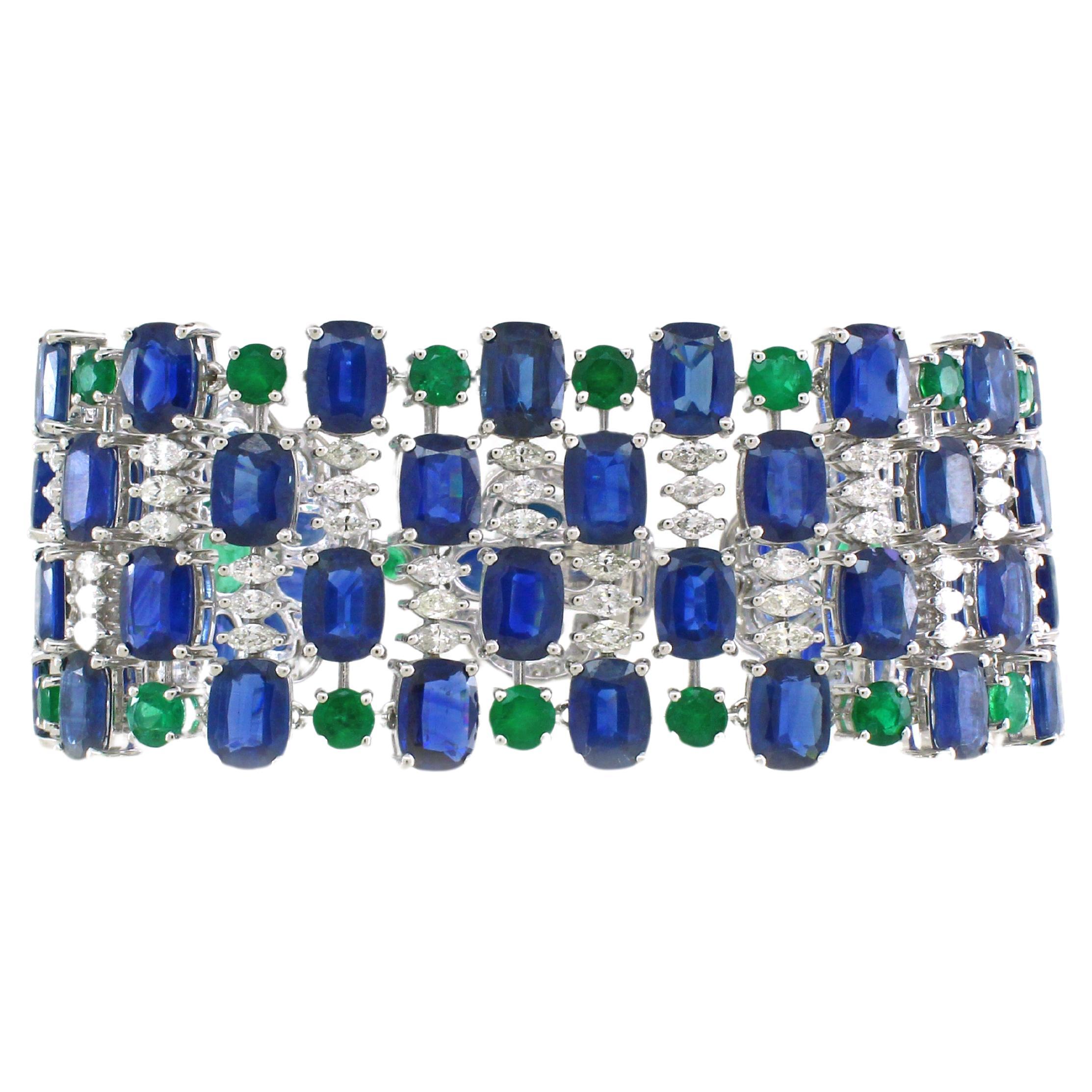 58.81 carats Sapphire and Emerald Bracelet For Sale