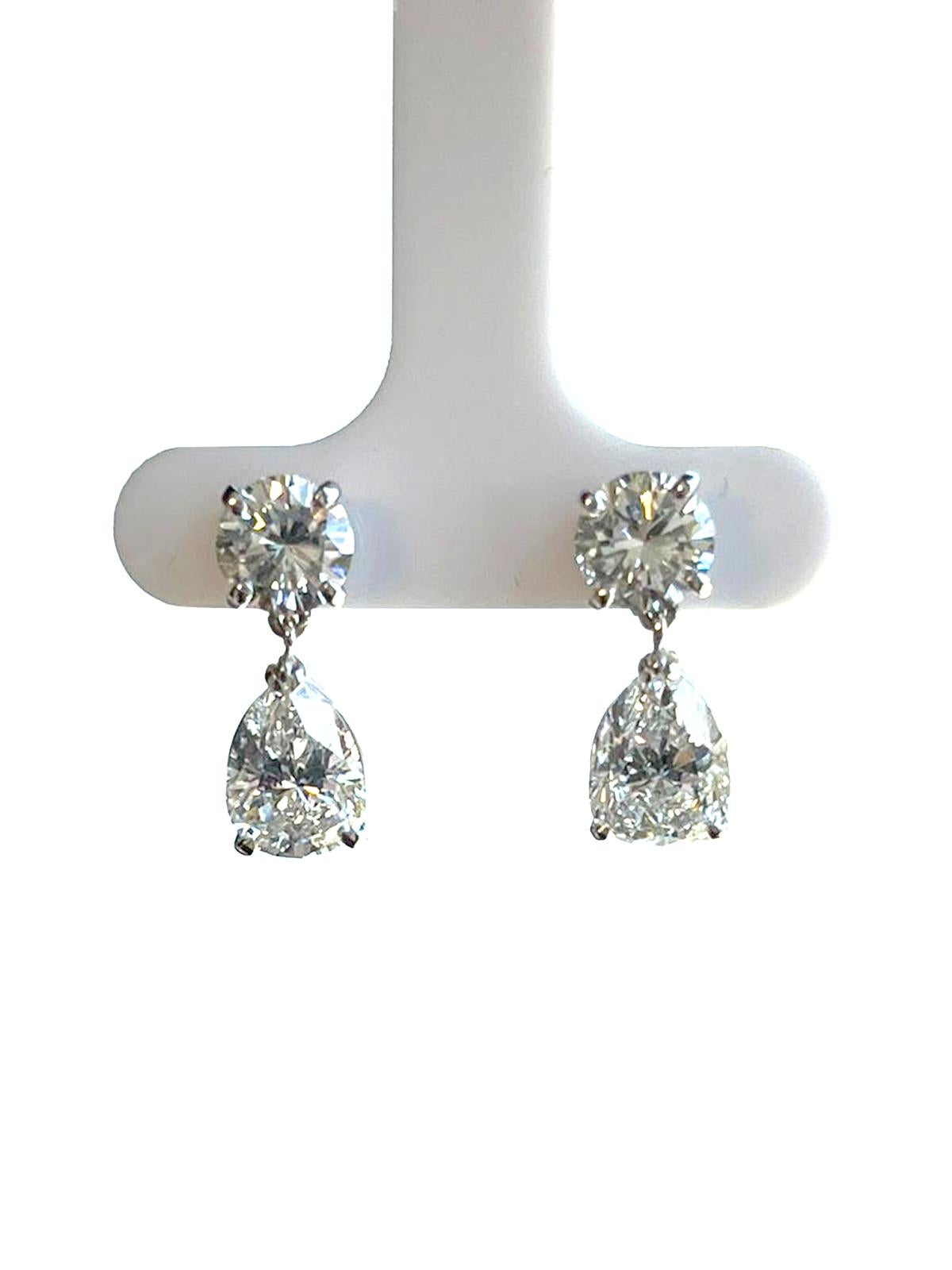 Modernist 5.88ctw Natural Diamonds 14K Gold Pear Shape and Round Cut Diamonds Earrings For Sale