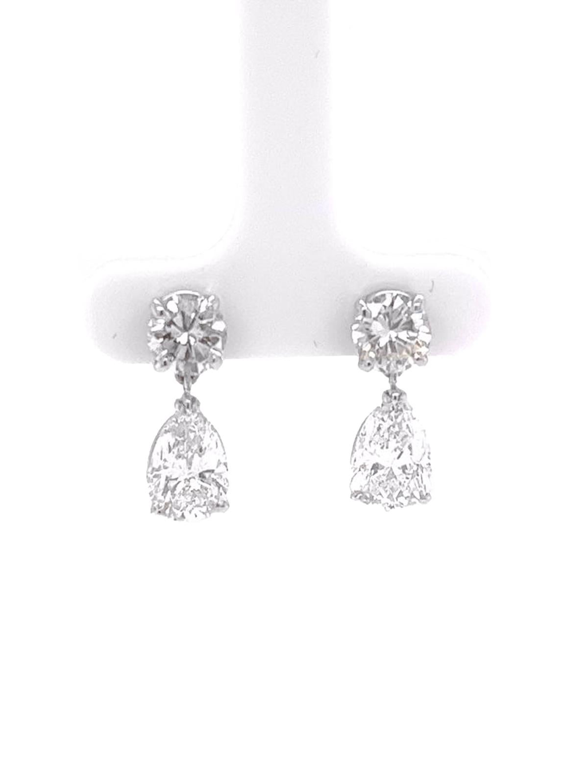 Pear Cut 5.88ctw Natural Diamonds 14K Gold Pear Shape and Round Cut Diamonds Earrings For Sale