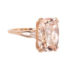 Sunita Nahata Morganit 5.89ct. Fancy Ring aus 18KRG mit Diamant.