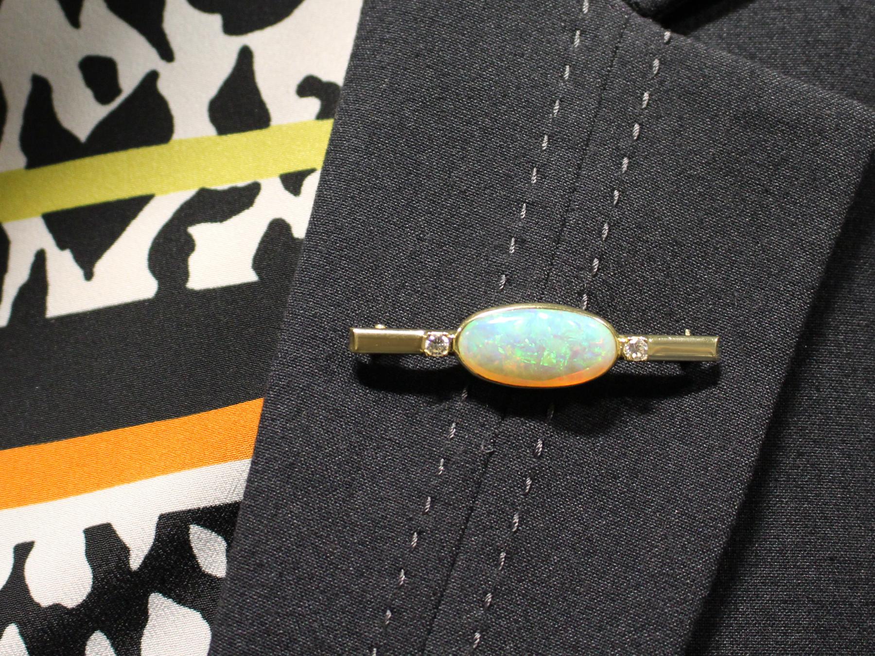 5.89 Carat Cabochon Cut Opal and Diamond Yellow Gold Bar Brooch For Sale 3