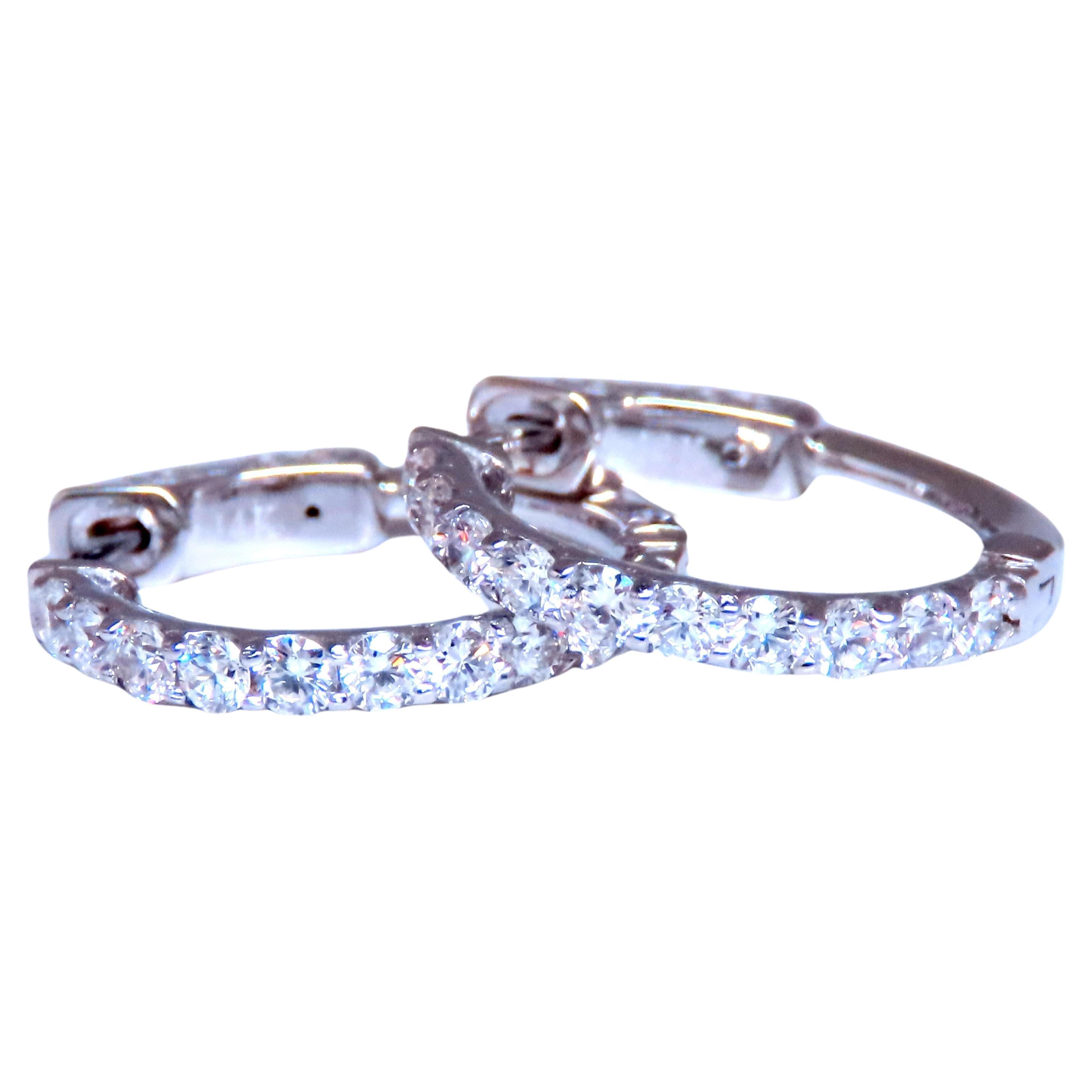 .58 ct Naturdiamanten, Creolen mit gefassten Steinen, 14 Karat, 12486* im Angebot