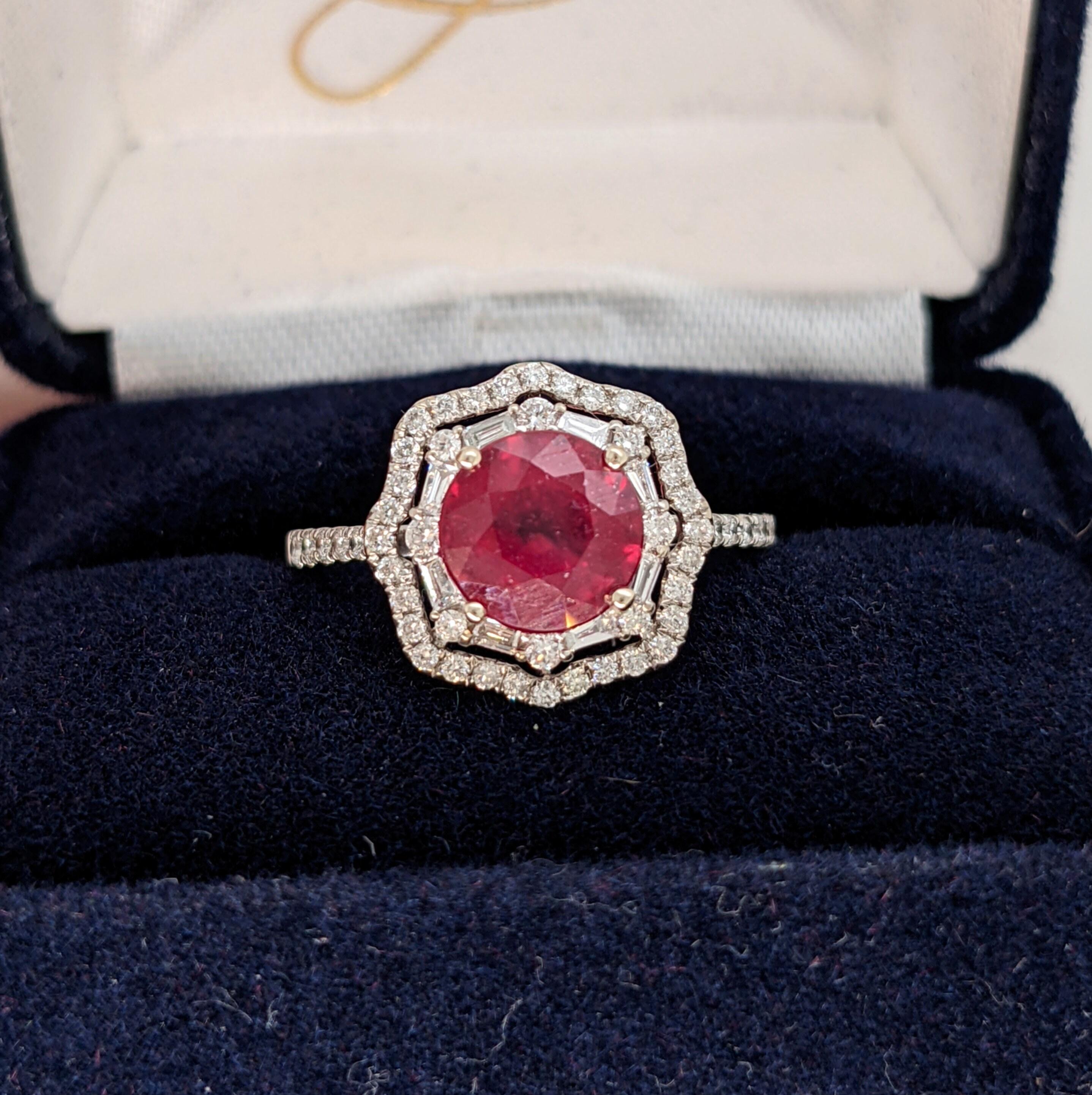 5.8ct Red Ruby Ring w Earth Mined Diamonds in Solid 14k White Gold Round 10mm For Sale 4