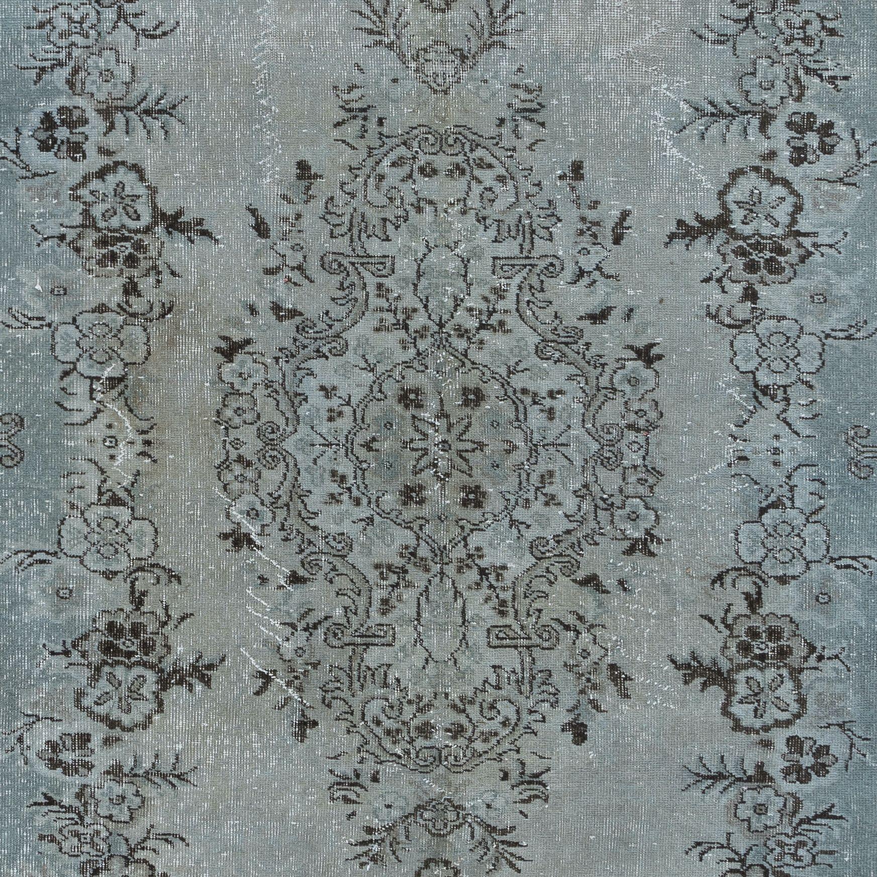 Modern 5.8x10 Ft Contemporary Handmade Rug in Light Blue, Sky Blue Anatolian Carpet For Sale