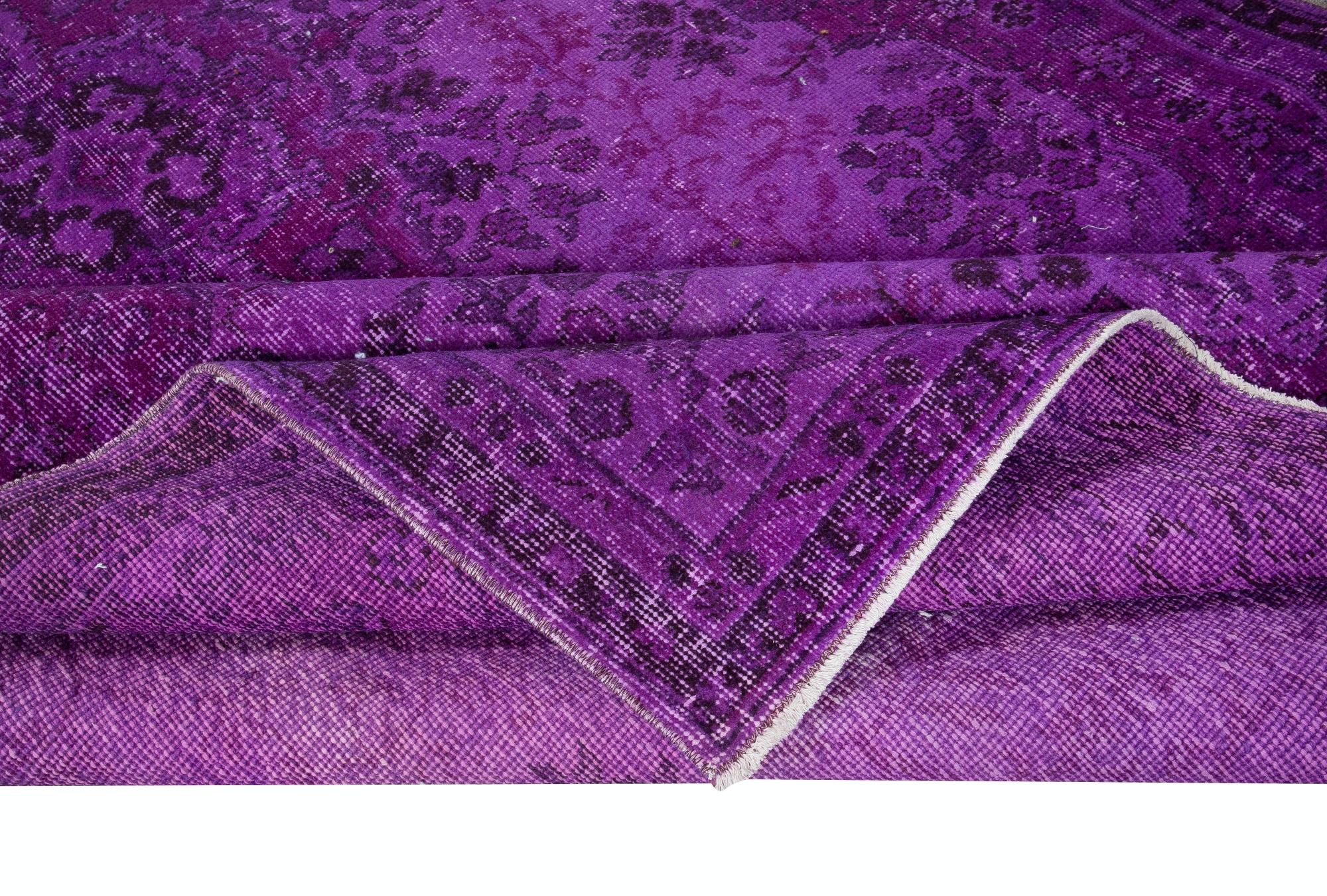 Hand-Knotted 5.8x10 Ft Handmade Turkish Rug in Purple for Bedroom. Modern Living Room Carpet For Sale