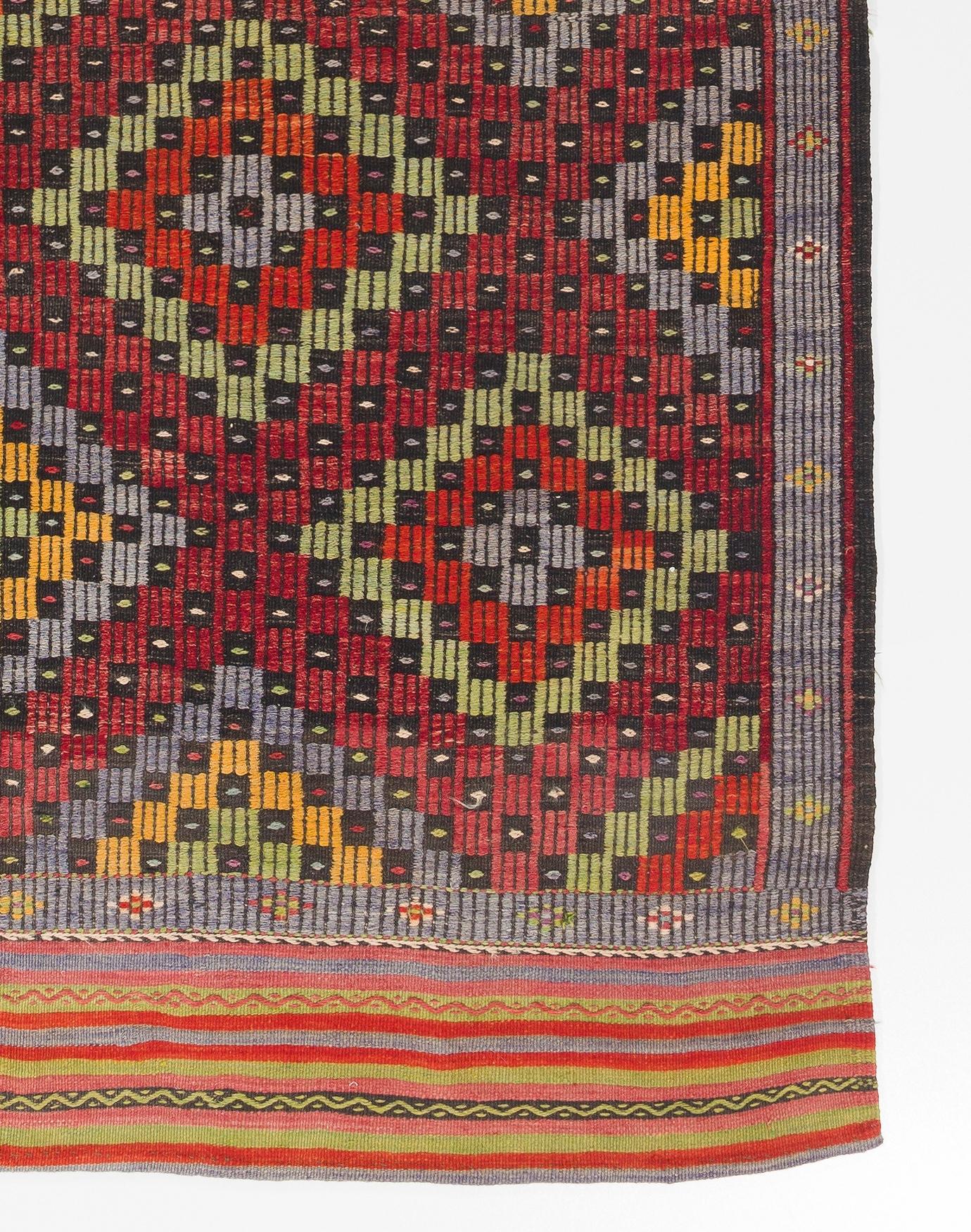 5.8x11 Ft Embroidered Jijim Kilim, Handwoven Rug, Colorful Turkish Wool Carpet For Sale 1